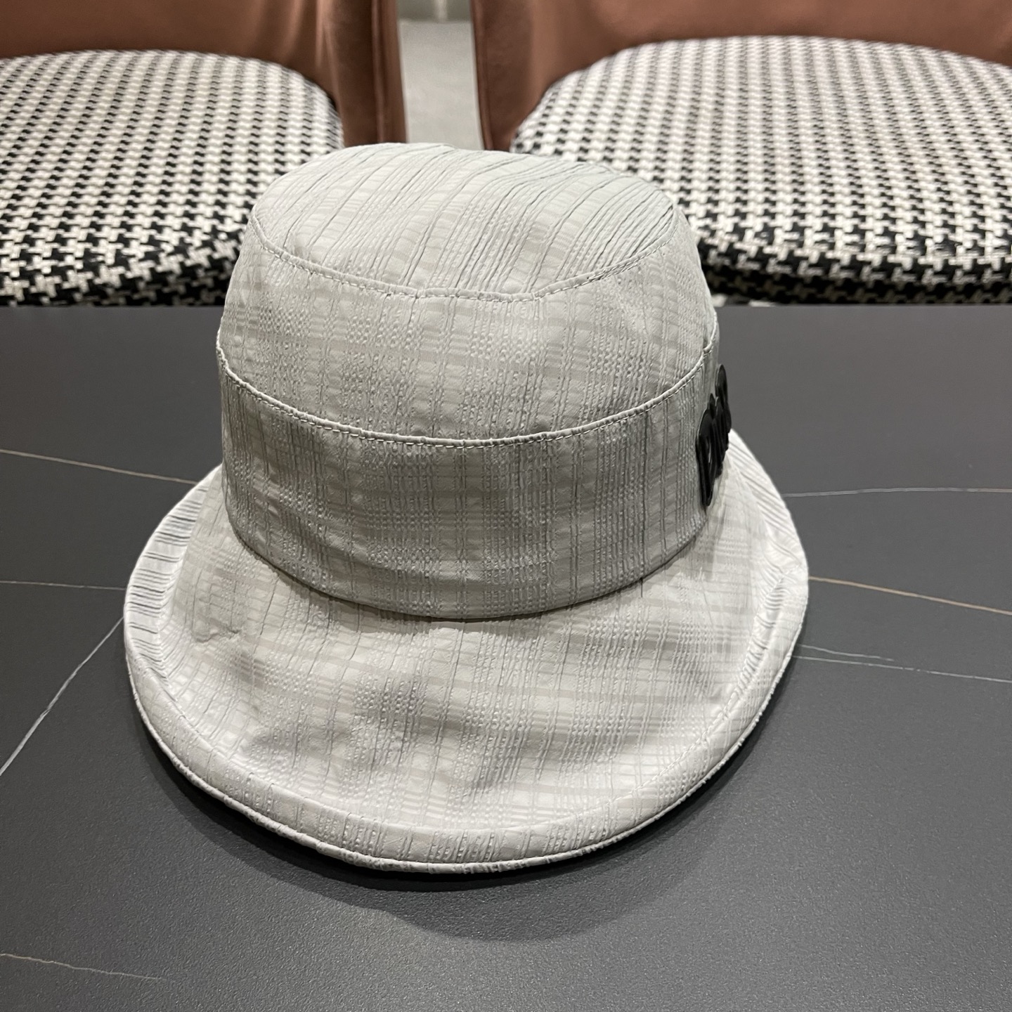 迪奥Dior 帽子女春夏新款防晒遮阳帽户外卷边透气日系盆帽显脸小渔夫帽子潮