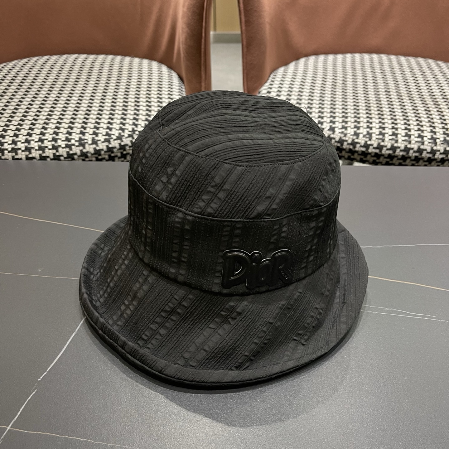 迪奥Dior 帽子女春夏新款防晒遮阳帽户外卷边透气日系盆帽显脸小渔夫帽子潮