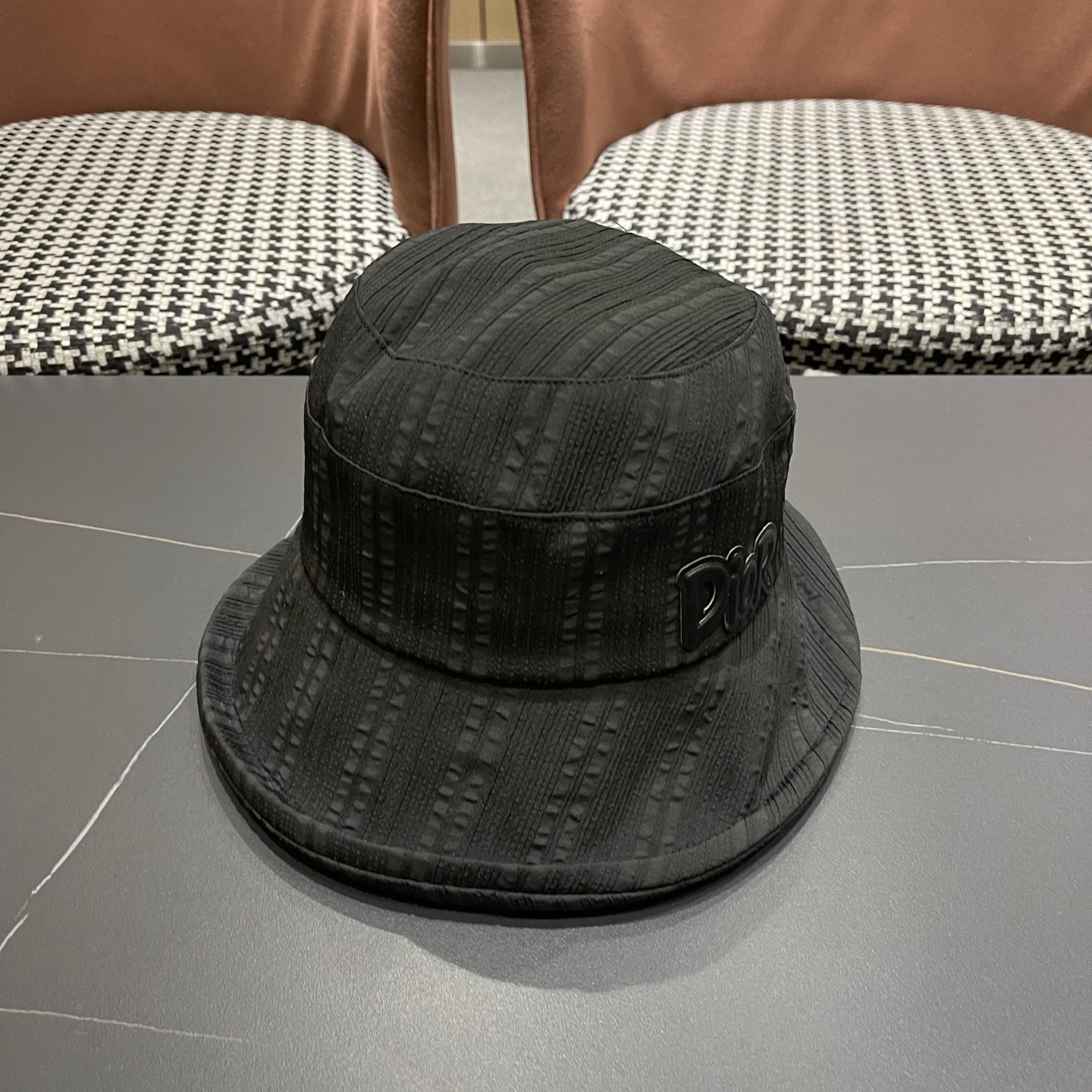 迪奥Dior 帽子女春夏新款防晒遮阳帽户外卷边透气日系盆帽显脸小渔夫帽子潮