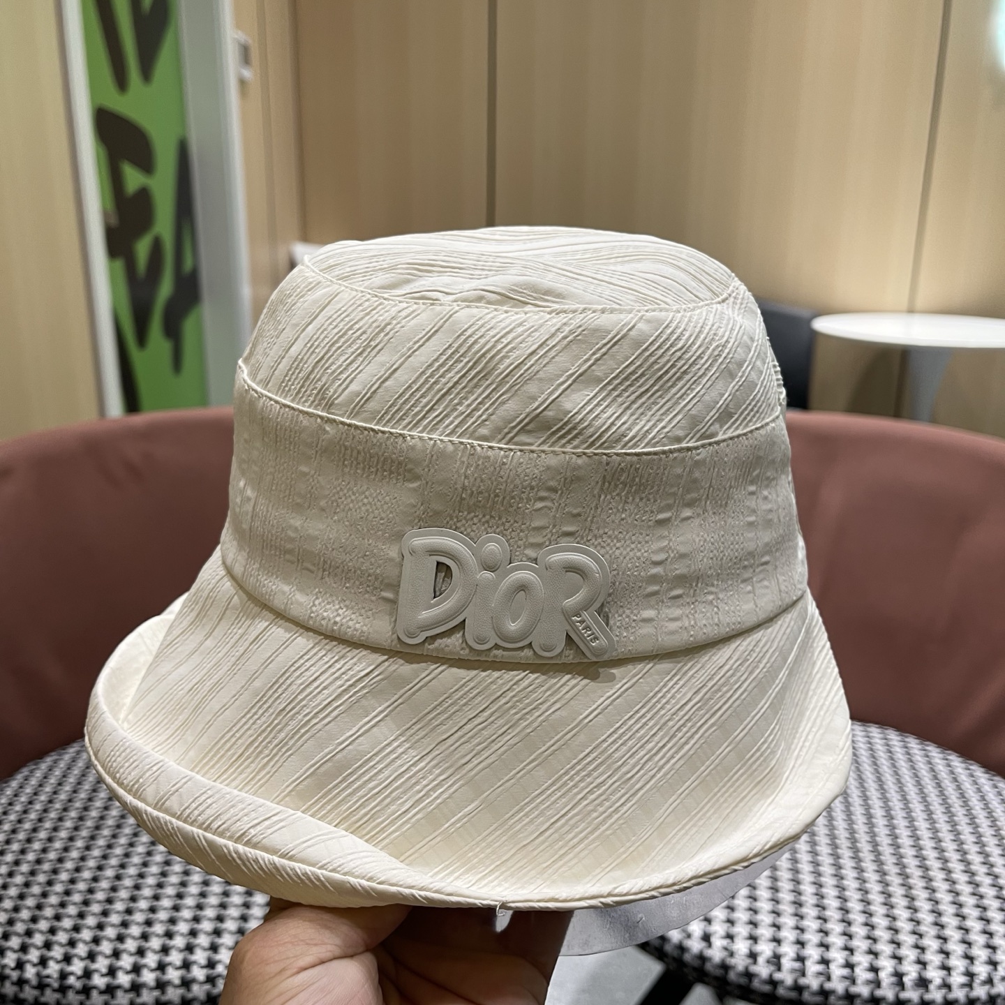迪奥Dior 帽子女春夏新款防晒遮阳帽户外卷边透气日系盆帽显脸小渔夫帽子潮