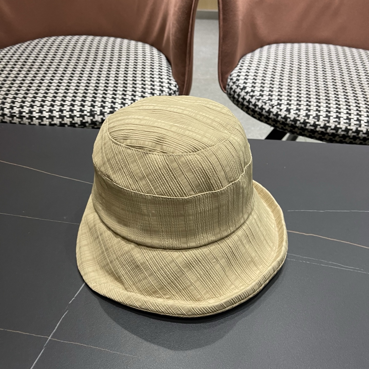 迪奥Dior 帽子女春夏新款防晒遮阳帽户外卷边透气日系盆帽显脸小渔夫帽子潮