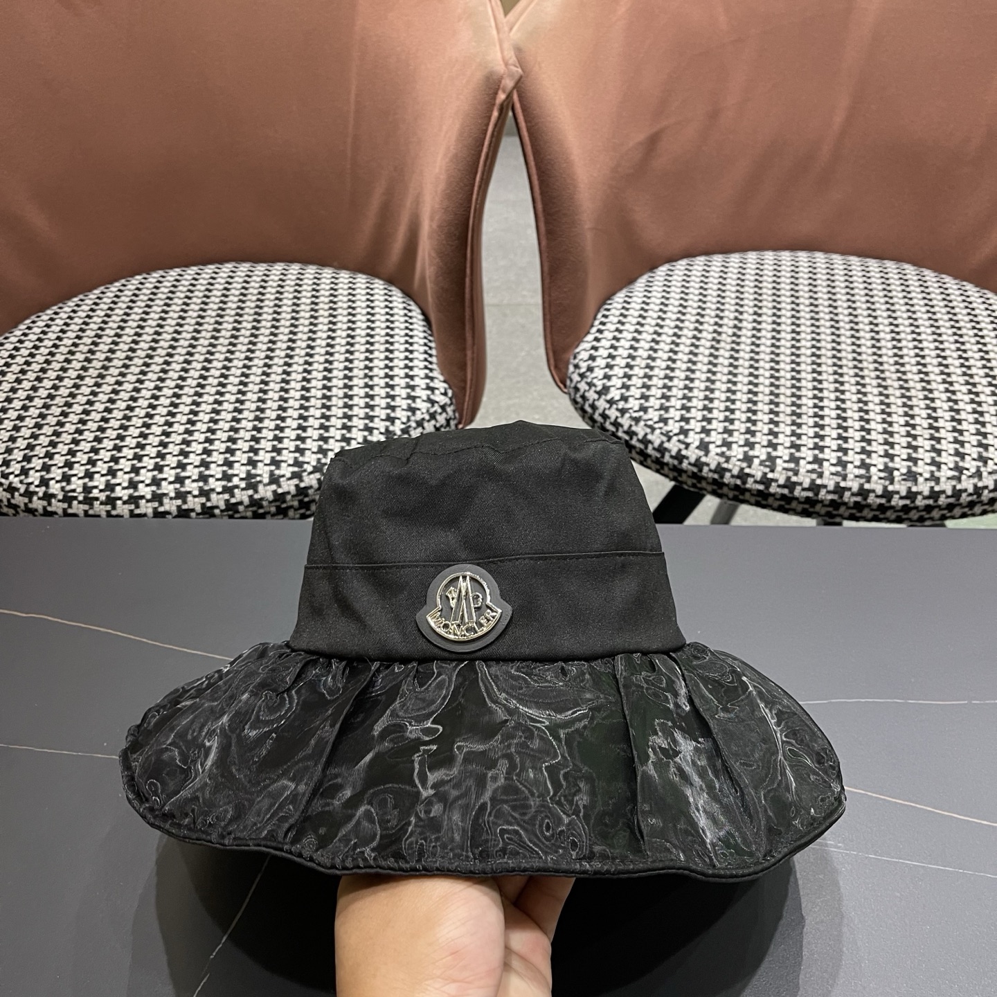 MONCLER（蒙口）春夏百搭可折叠大檐防晒帽女透气遮阳帽户外出游休闲渔夫帽显脸小