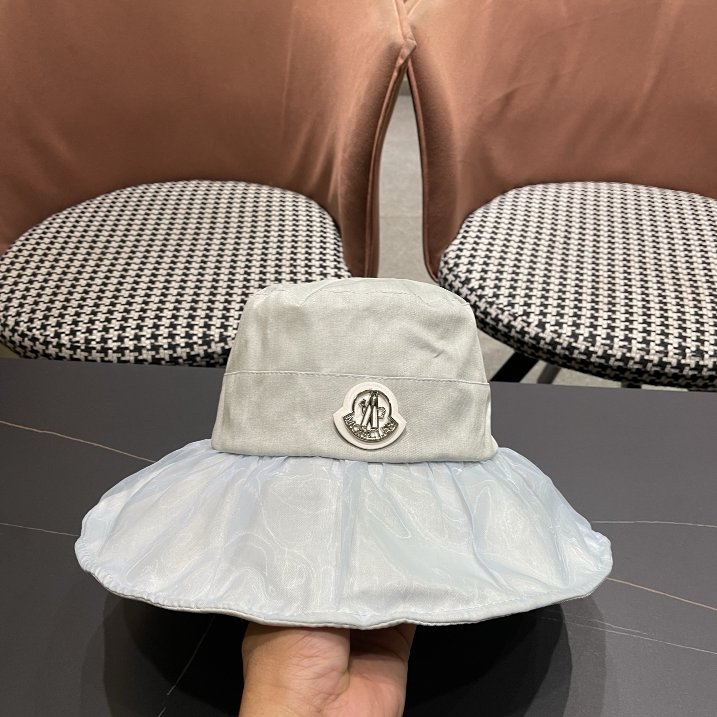 MONCLER（蒙口）春夏百搭可折叠大檐防晒帽女透气遮阳帽户外出游休闲渔夫帽显脸小