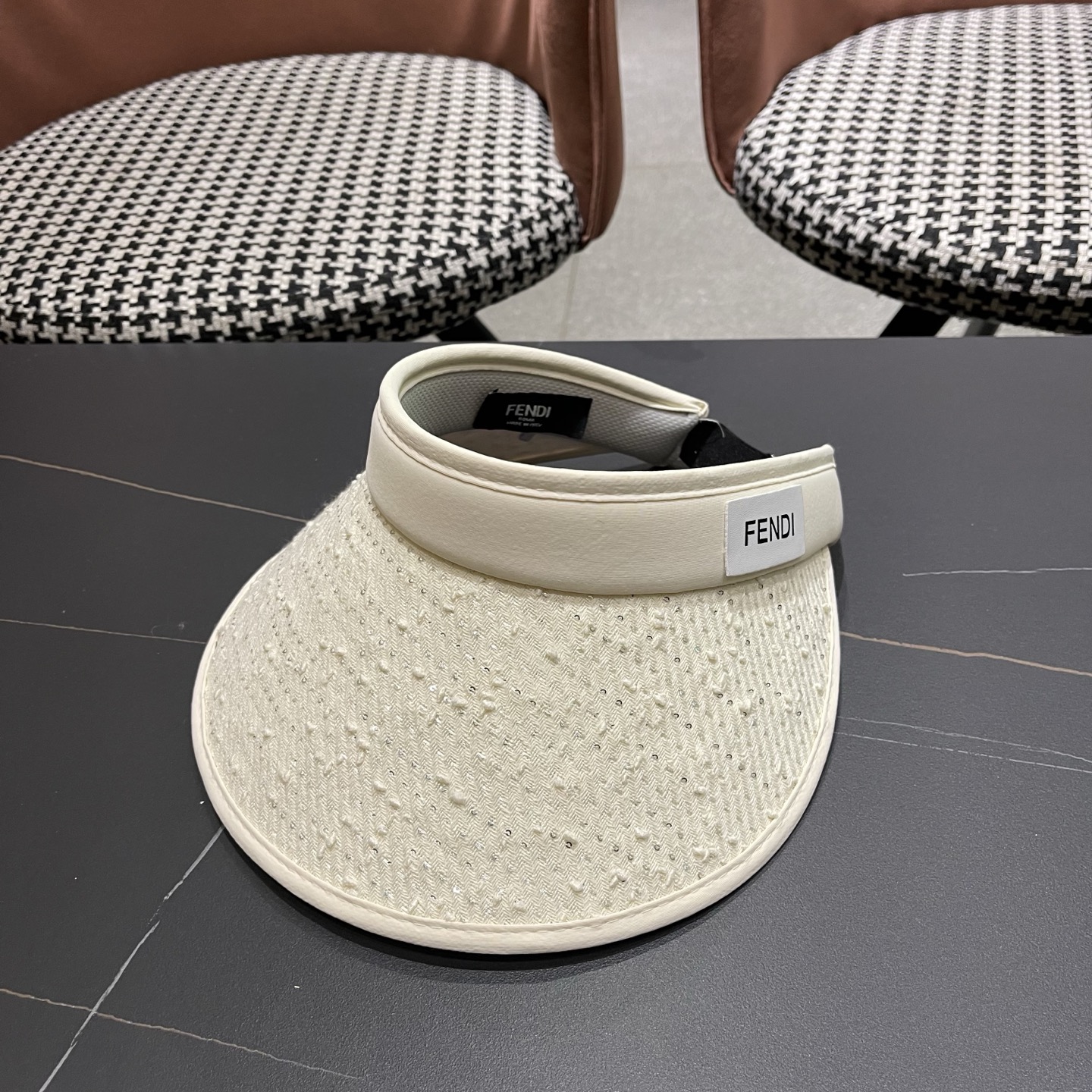 FENDI 芬迪 防晒帽子女春夏户外太阳帽防紫外线遮阳空顶帽大檐骑行发箍贝壳帽