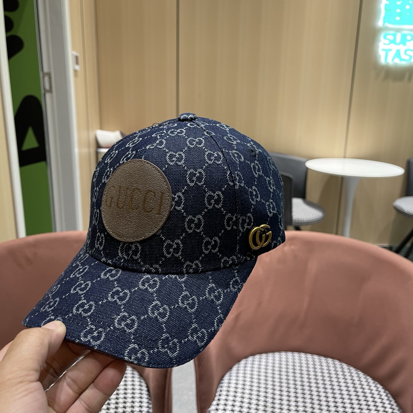 Gucci(古奇)最新原单棒球帽专柜1:1开模订制轻盈透气四季百搭男女适用，基础头围56，贴片可调节。