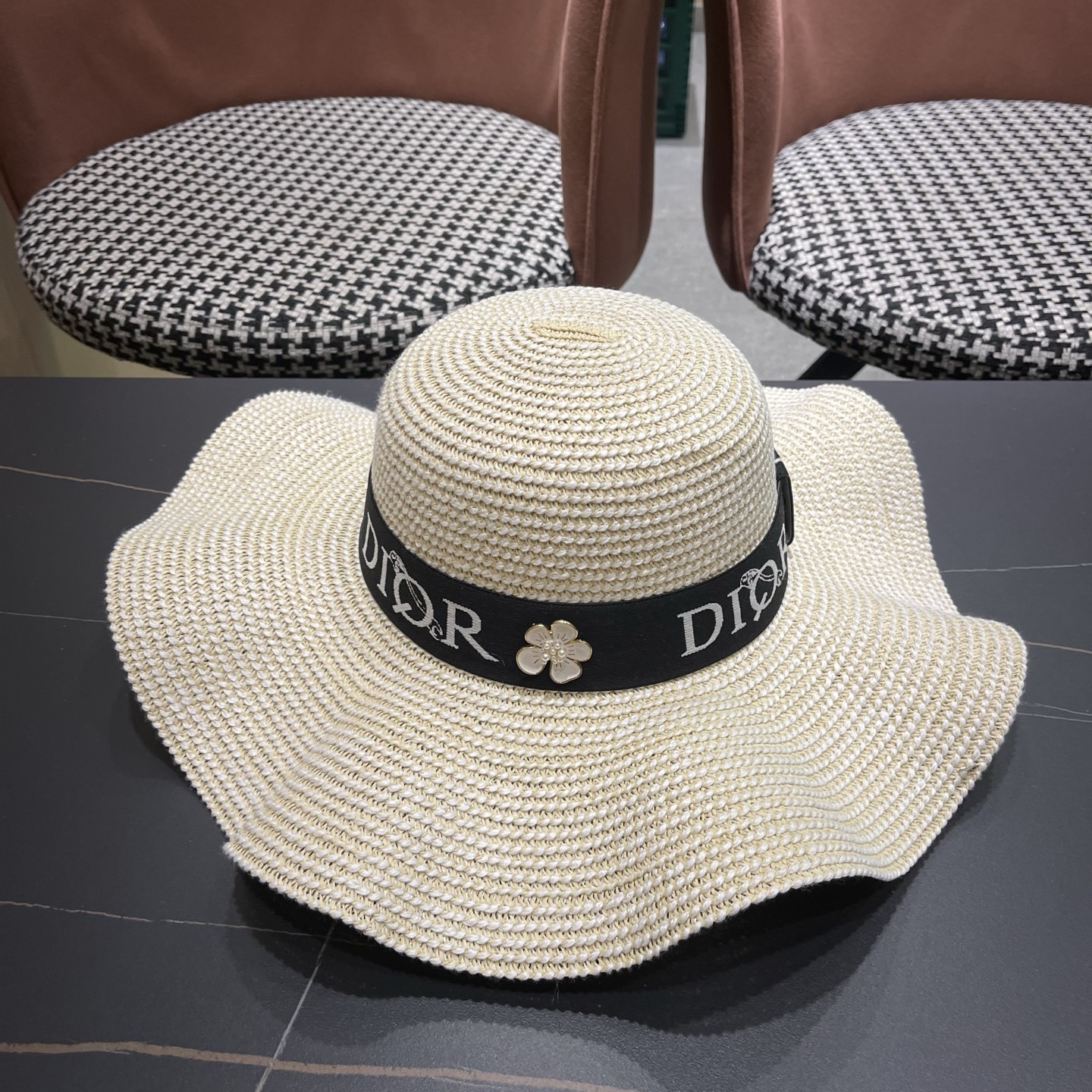Dior迪奥 新款波浪形草帽女夏季海边度假大帽檐沙滩遮阳太阳帽子