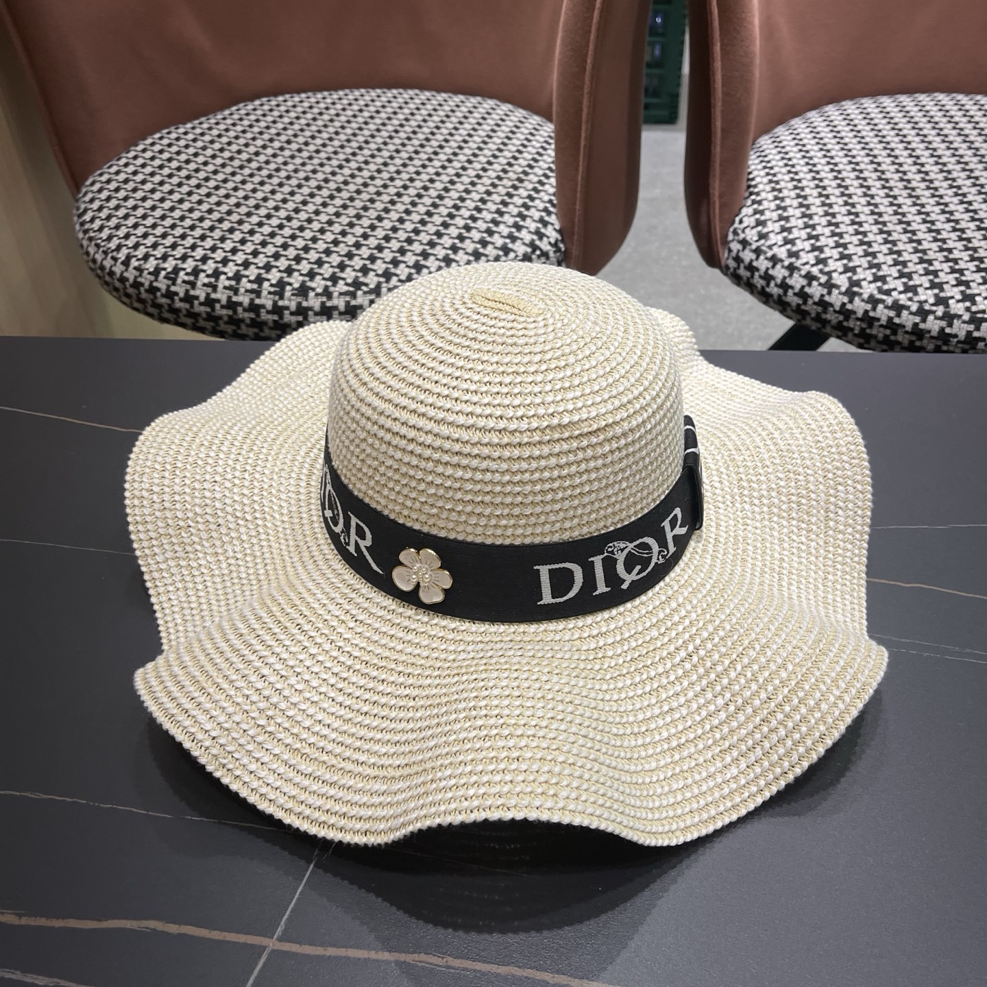 Dior迪奥 新款波浪形草帽女夏季海边度假大帽檐沙滩遮阳太阳帽子