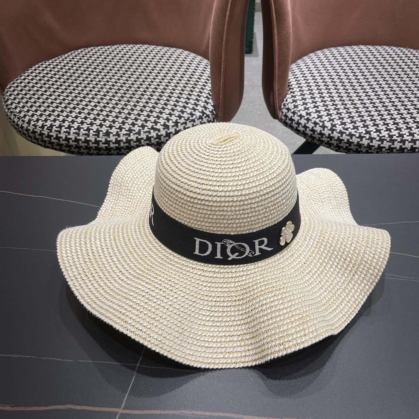 Dior迪奥 新款波浪形草帽女夏季海边度假大帽檐沙滩遮阳太阳帽子
