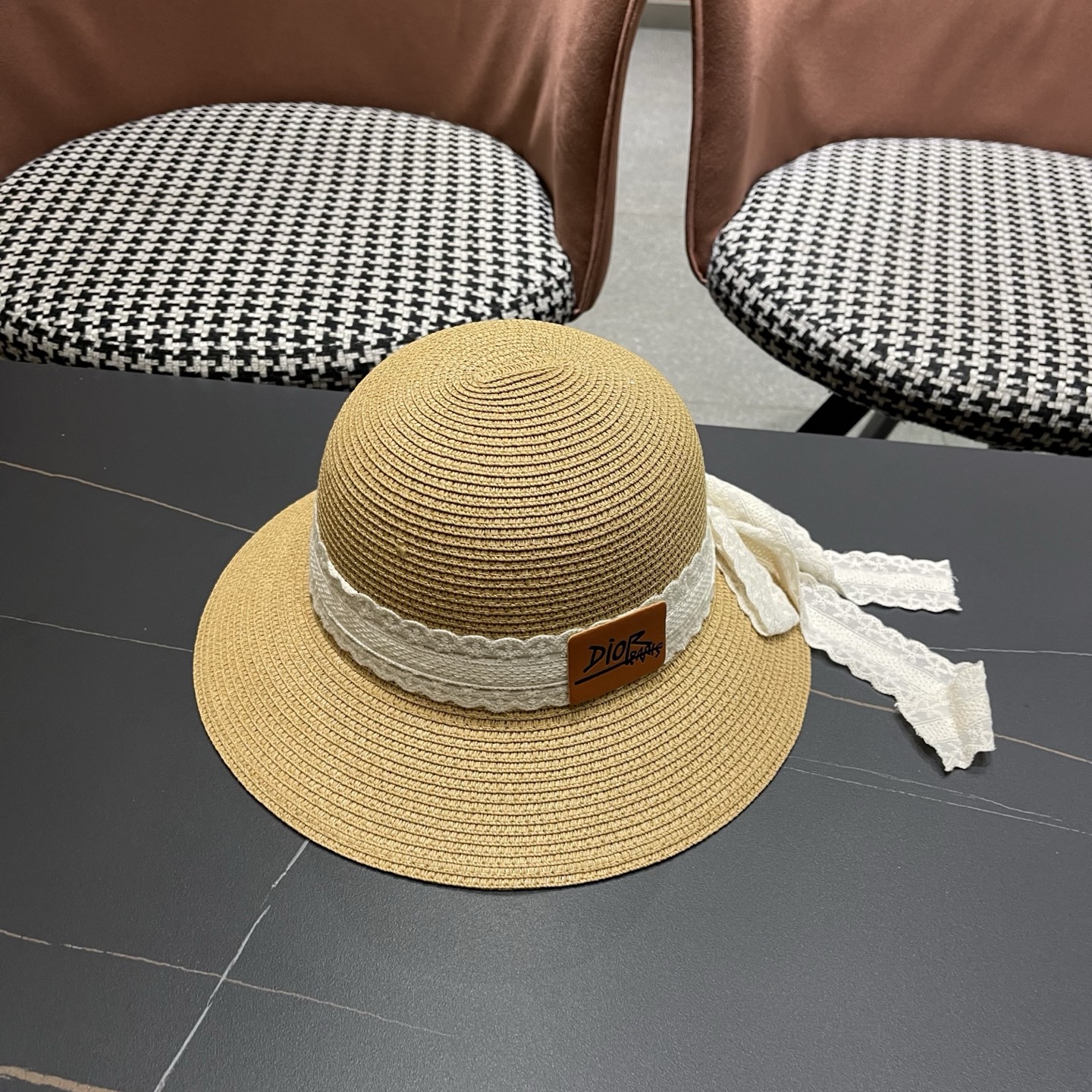 Dior迪奥 新款沙滩草帽女春夏韩版蕾丝蝴蝶结海边遮阳帽透气防晒帽