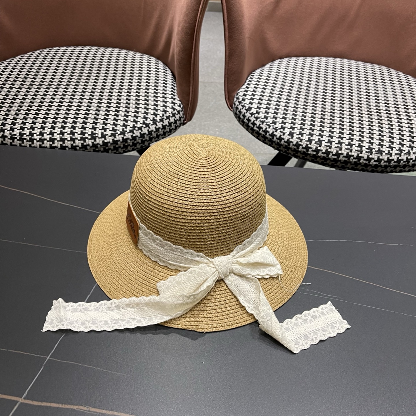 Dior迪奥 新款沙滩草帽女春夏韩版蕾丝蝴蝶结海边遮阳帽透气防晒帽