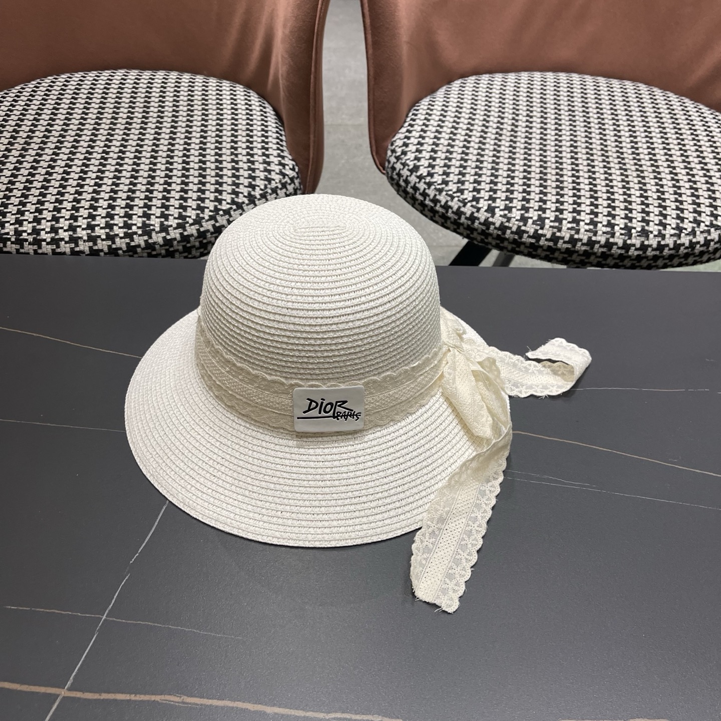 Dior迪奥 新款沙滩草帽女春夏韩版蕾丝蝴蝶结海边遮阳帽透气防晒帽