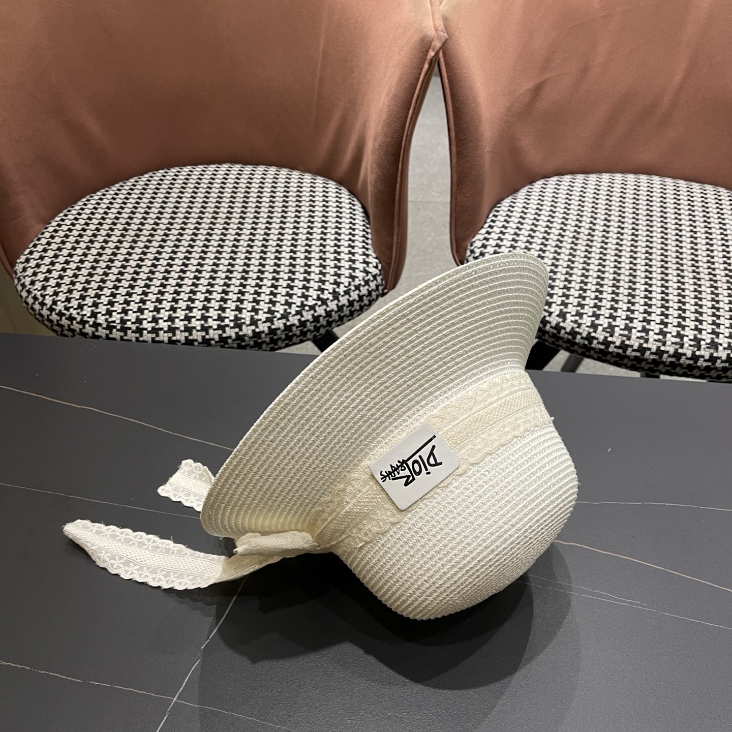 Dior迪奥 新款沙滩草帽女春夏韩版蕾丝蝴蝶结海边遮阳帽透气防晒帽