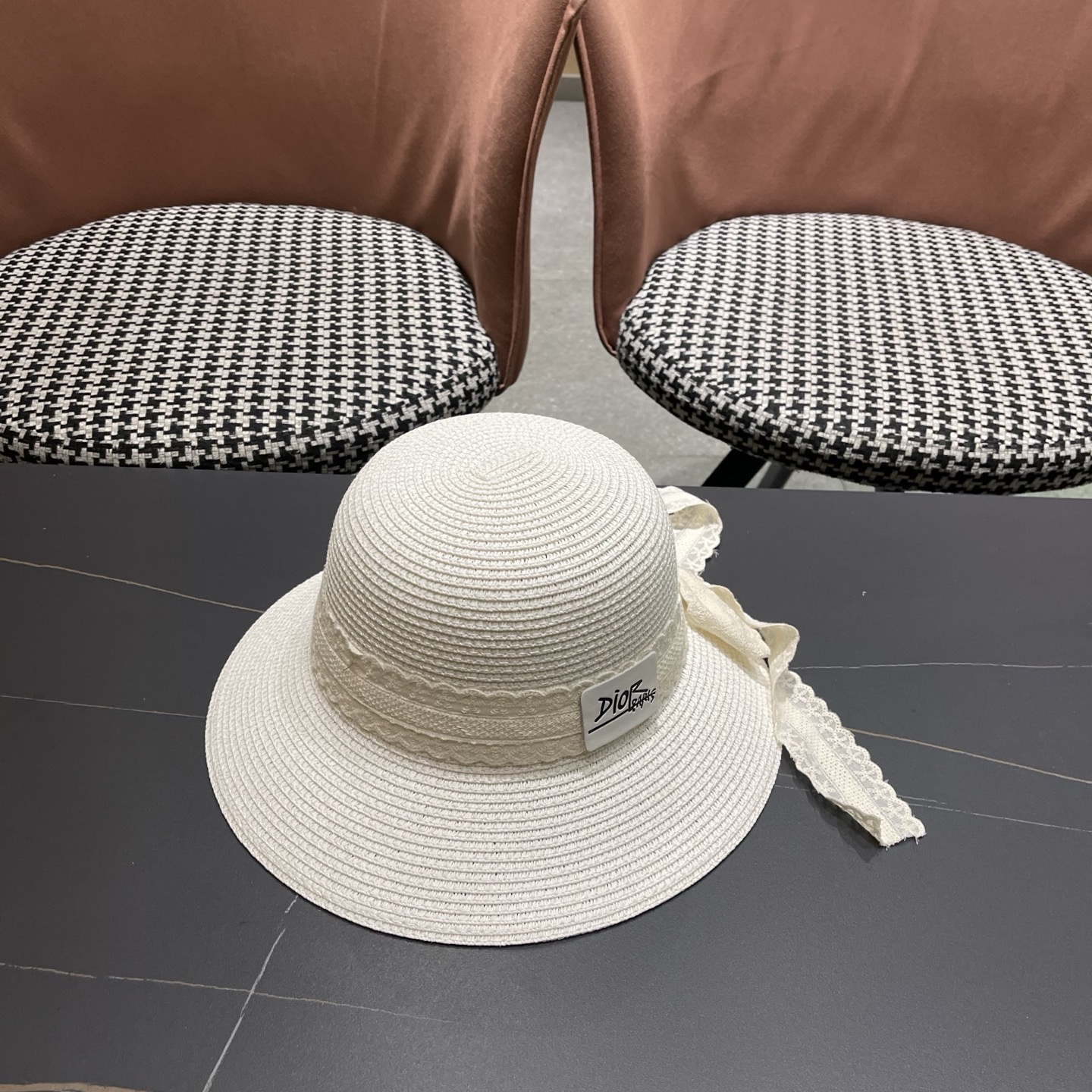 Dior迪奥 新款沙滩草帽女春夏韩版蕾丝蝴蝶结海边遮阳帽透气防晒帽