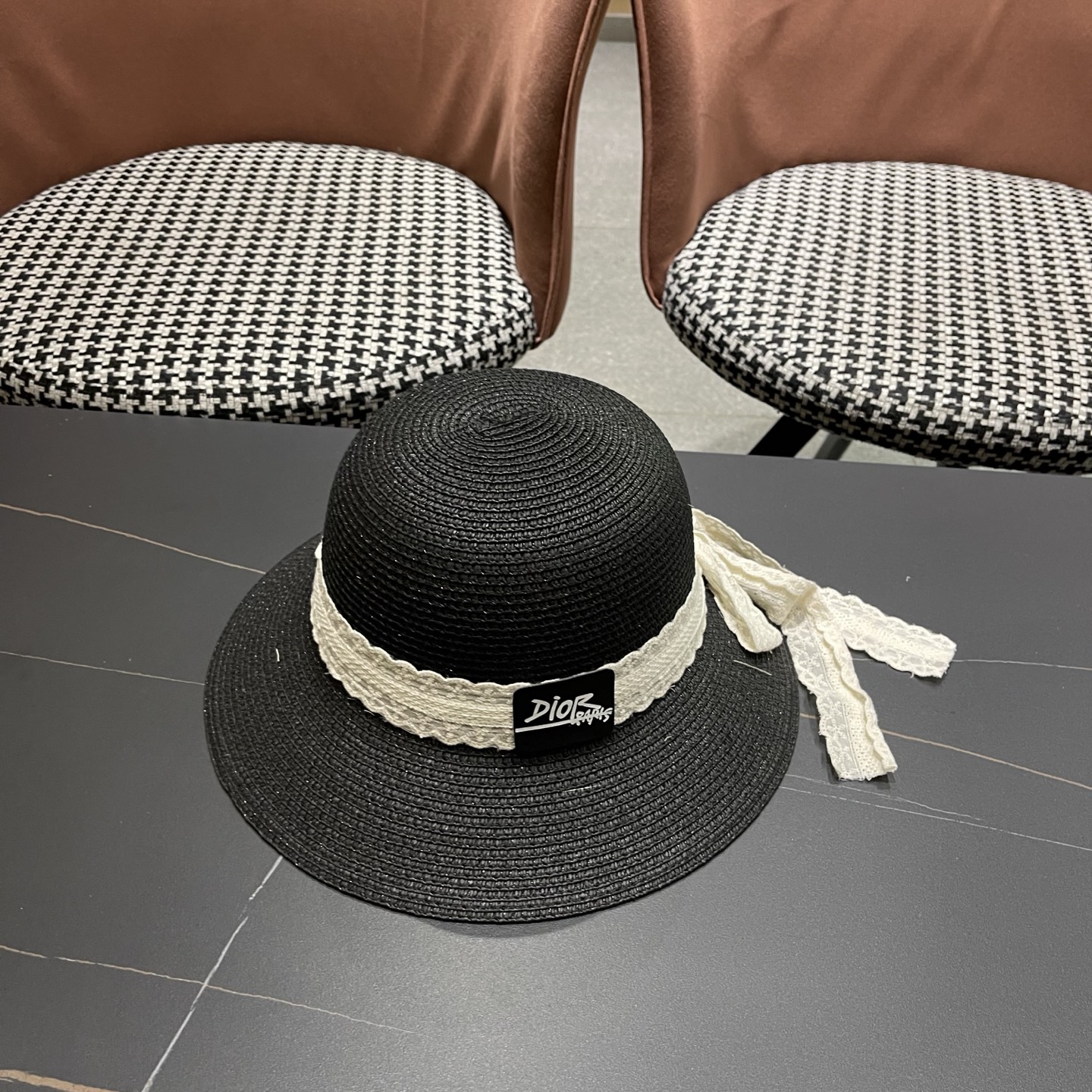 Dior迪奥 新款沙滩草帽女春夏韩版蕾丝蝴蝶结海边遮阳帽透气防晒帽