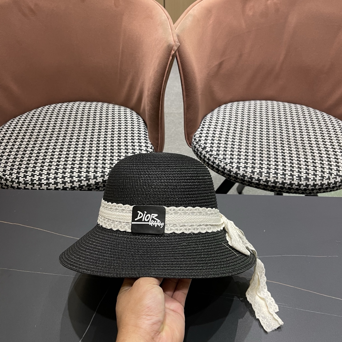 Dior迪奥 新款沙滩草帽女春夏韩版蕾丝蝴蝶结海边遮阳帽透气防晒帽