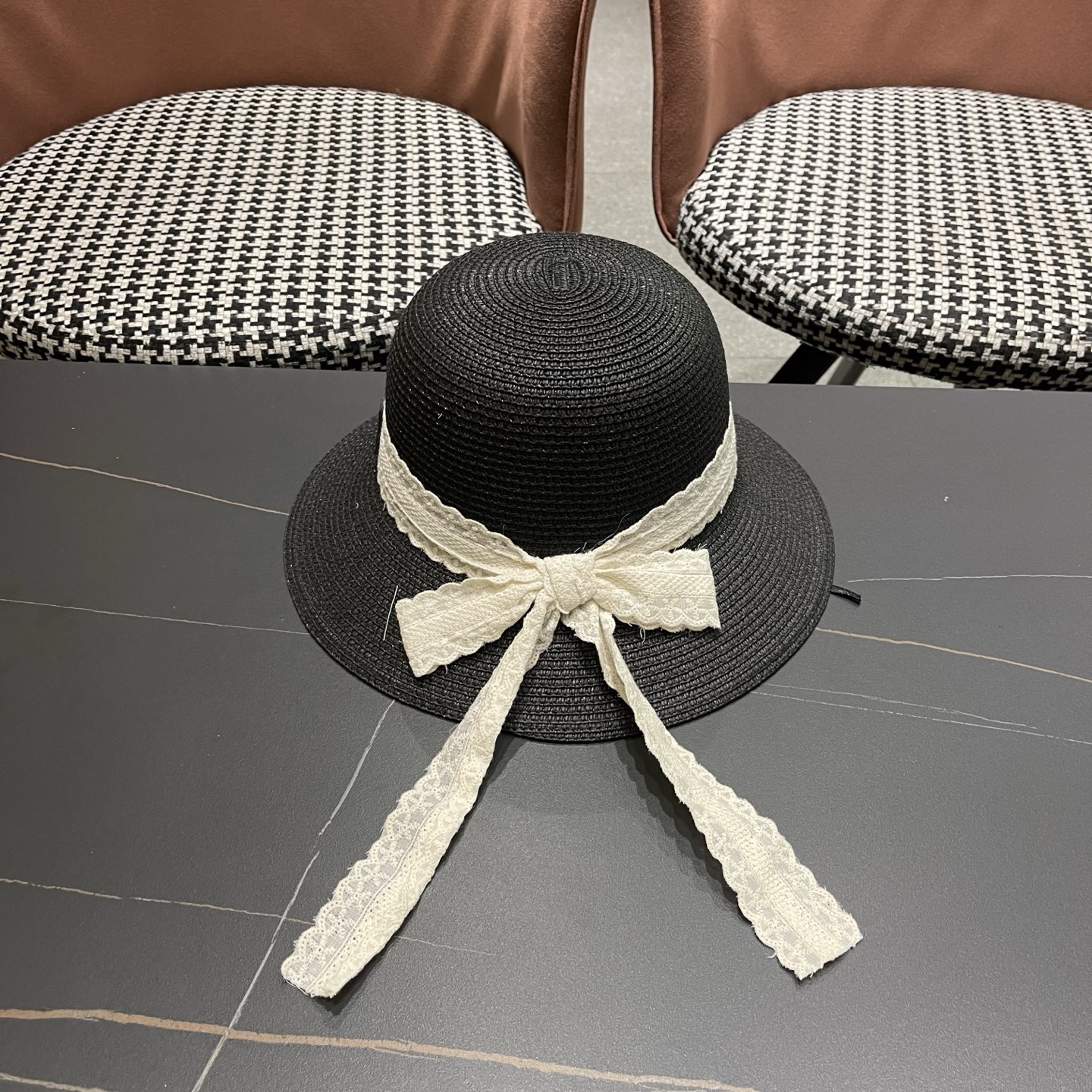 Dior迪奥 新款沙滩草帽女春夏韩版蕾丝蝴蝶结海边遮阳帽透气防晒帽