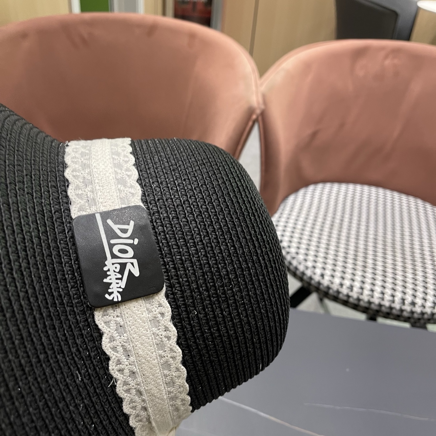 Dior迪奥 新款沙滩草帽女春夏韩版蕾丝蝴蝶结海边遮阳帽透气防晒帽