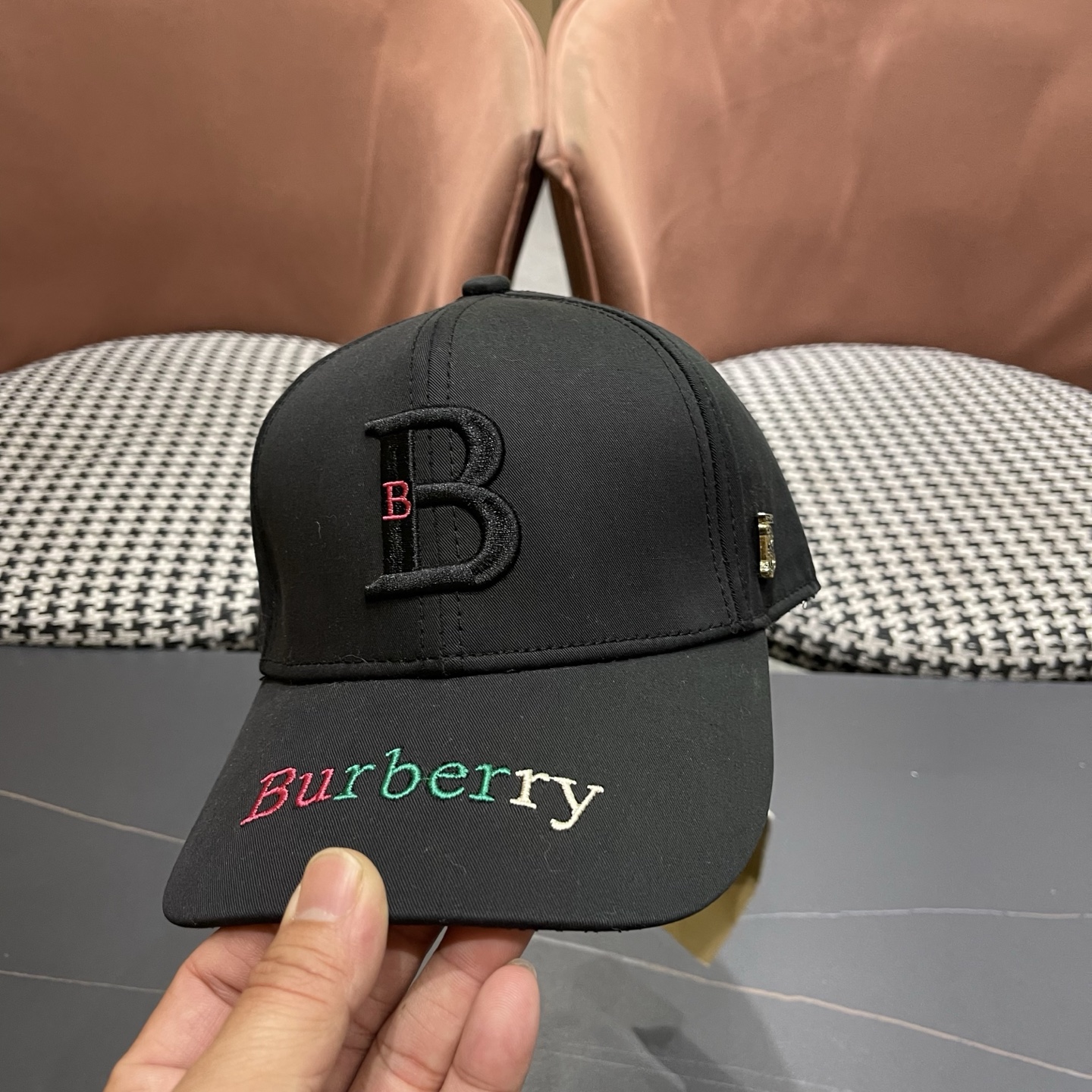 BURBERRY巴宝莉 经典网官新款经典棒球帽，渔夫帽大牌高级十感足！简约尚时风，男女同款！高质品，尊享