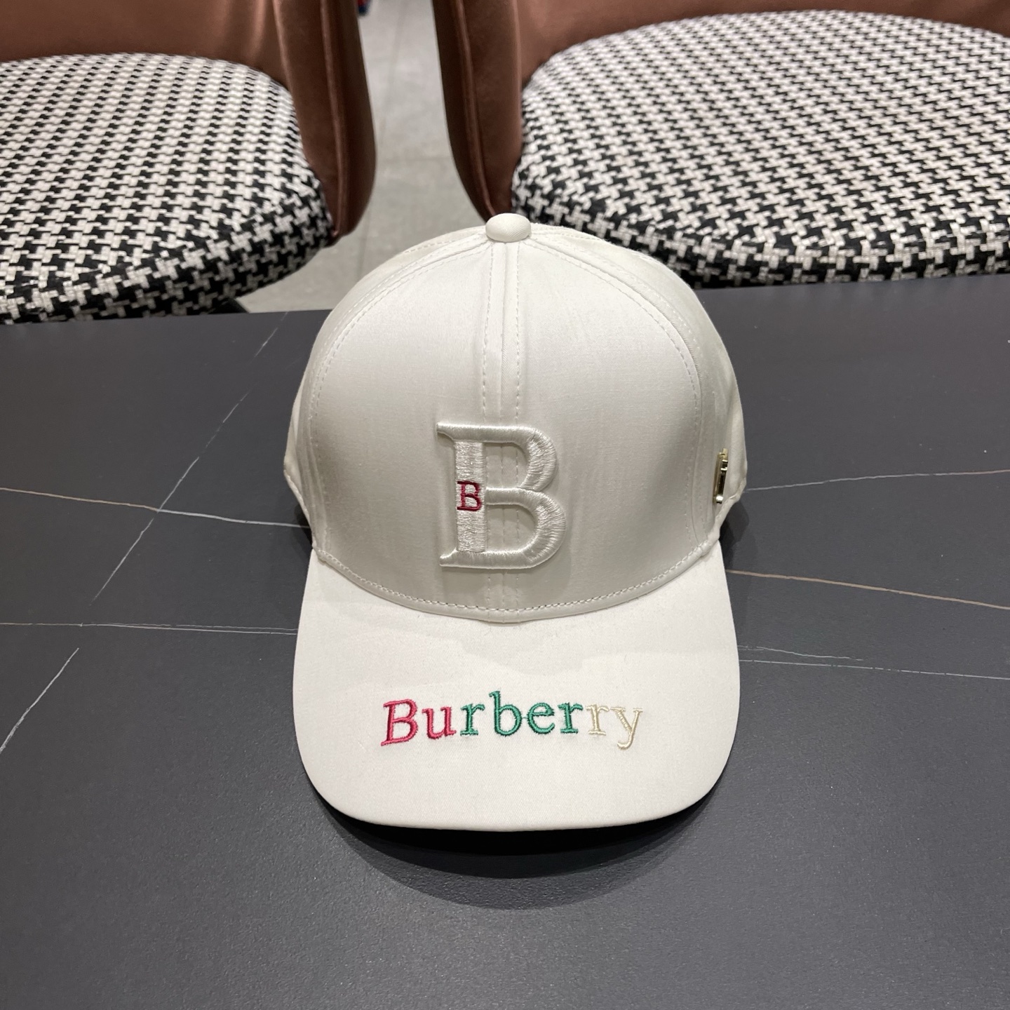 BURBERRY巴宝莉 经典网官新款经典棒球帽，渔夫帽大牌高级十感足！简约尚时风，男女同款！高质品，尊享