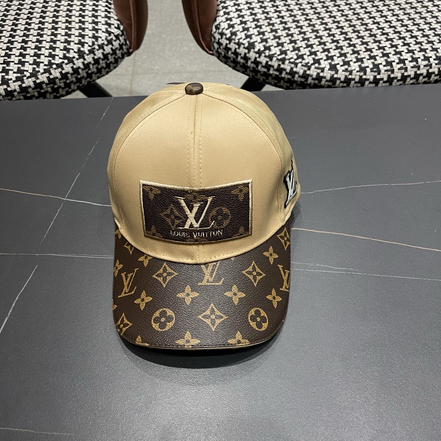 新款出货LV(路易威登)新款原单棒球帽专柜1:1开模订制质量超赞，基础头围56，