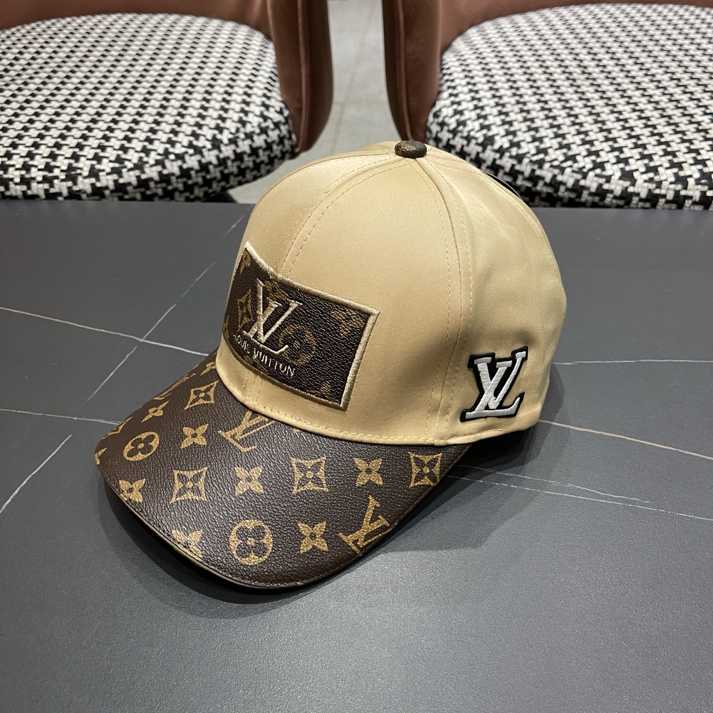 新款出货LV(路易威登)新款原单棒球帽专柜1:1开模订制质量超赞，基础头围56，