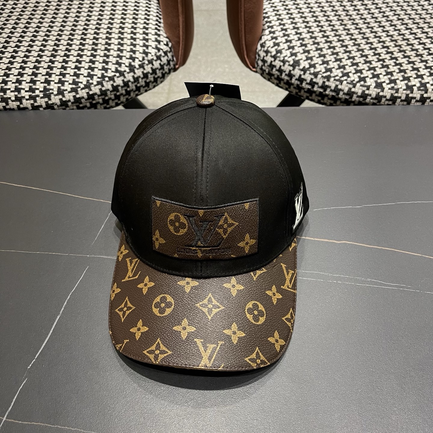 新款出货LV(路易威登)新款原单棒球帽专柜1:1开模订制质量超赞，基础头围56，