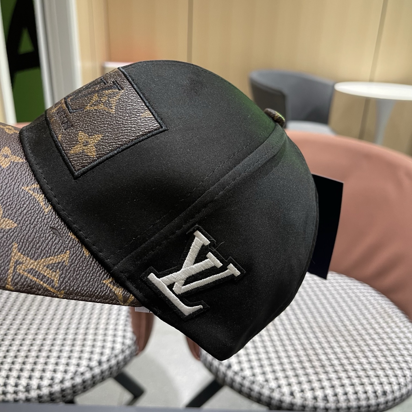 新款出货LV(路易威登)新款原单棒球帽专柜1:1开模订制质量超赞，基础头围56，