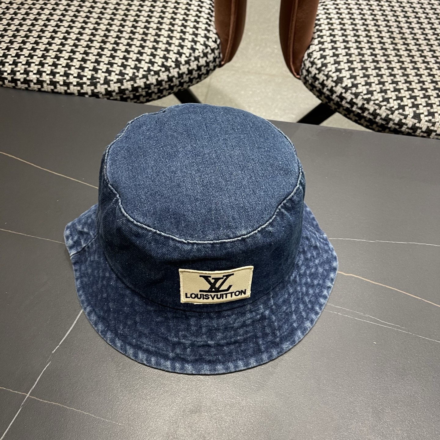 LV路易威登 新款牛仔渔夫帽大牌高级十感足！简约尚时风，高质品，尊享品质感！