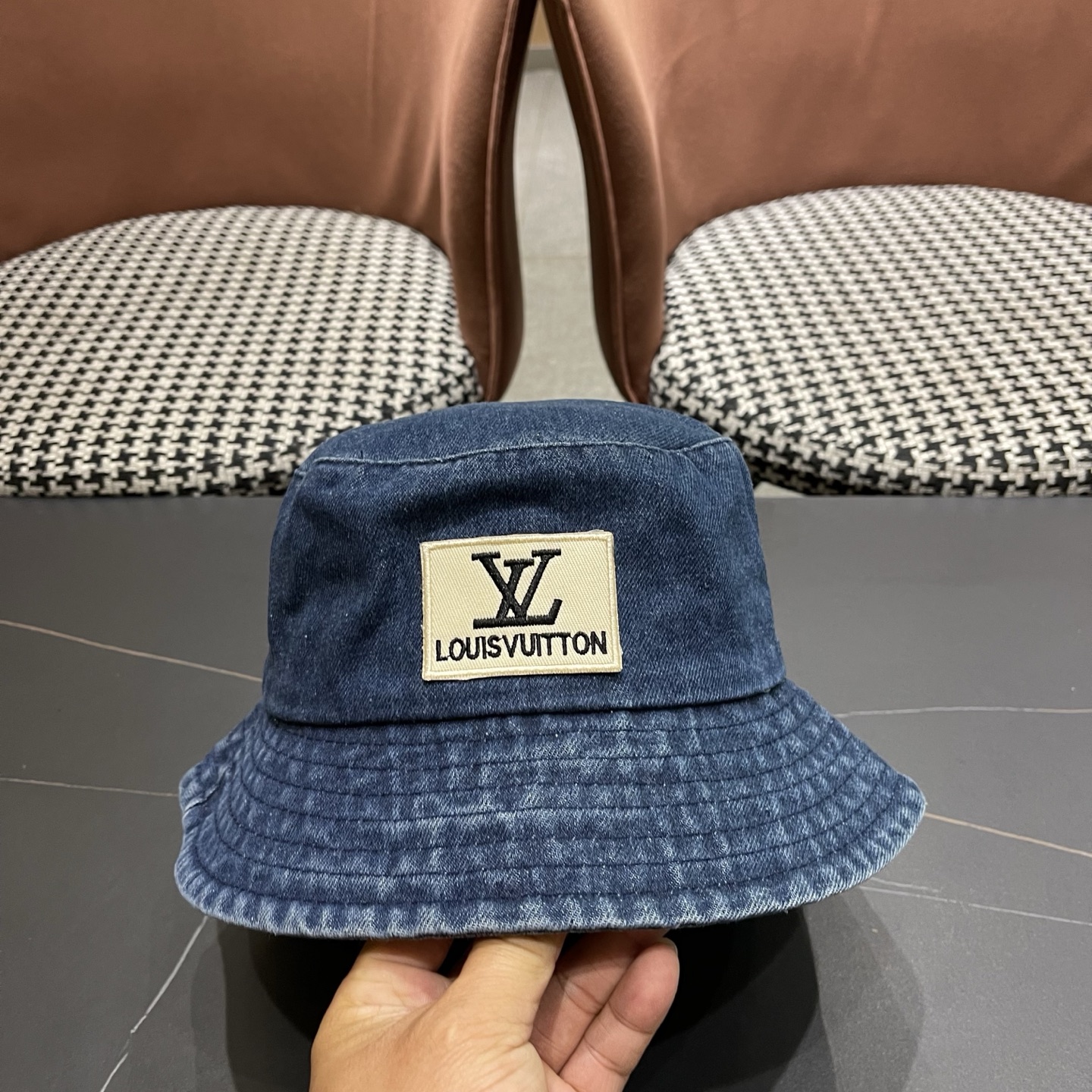 LV路易威登 新款牛仔渔夫帽大牌高级十感足！简约尚时风，高质品，尊享品质感！
