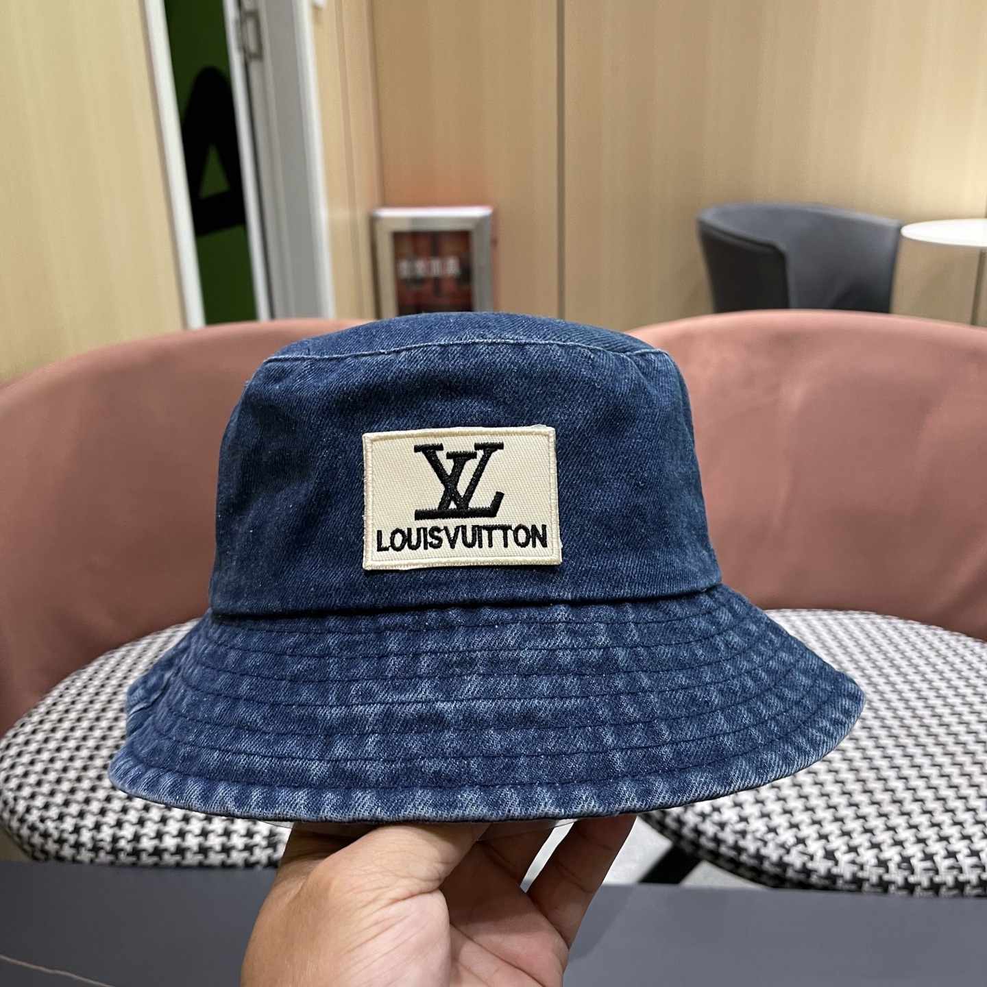 LV路易威登 新款牛仔渔夫帽大牌高级十感足！简约尚时风，高质品，尊享品质感！