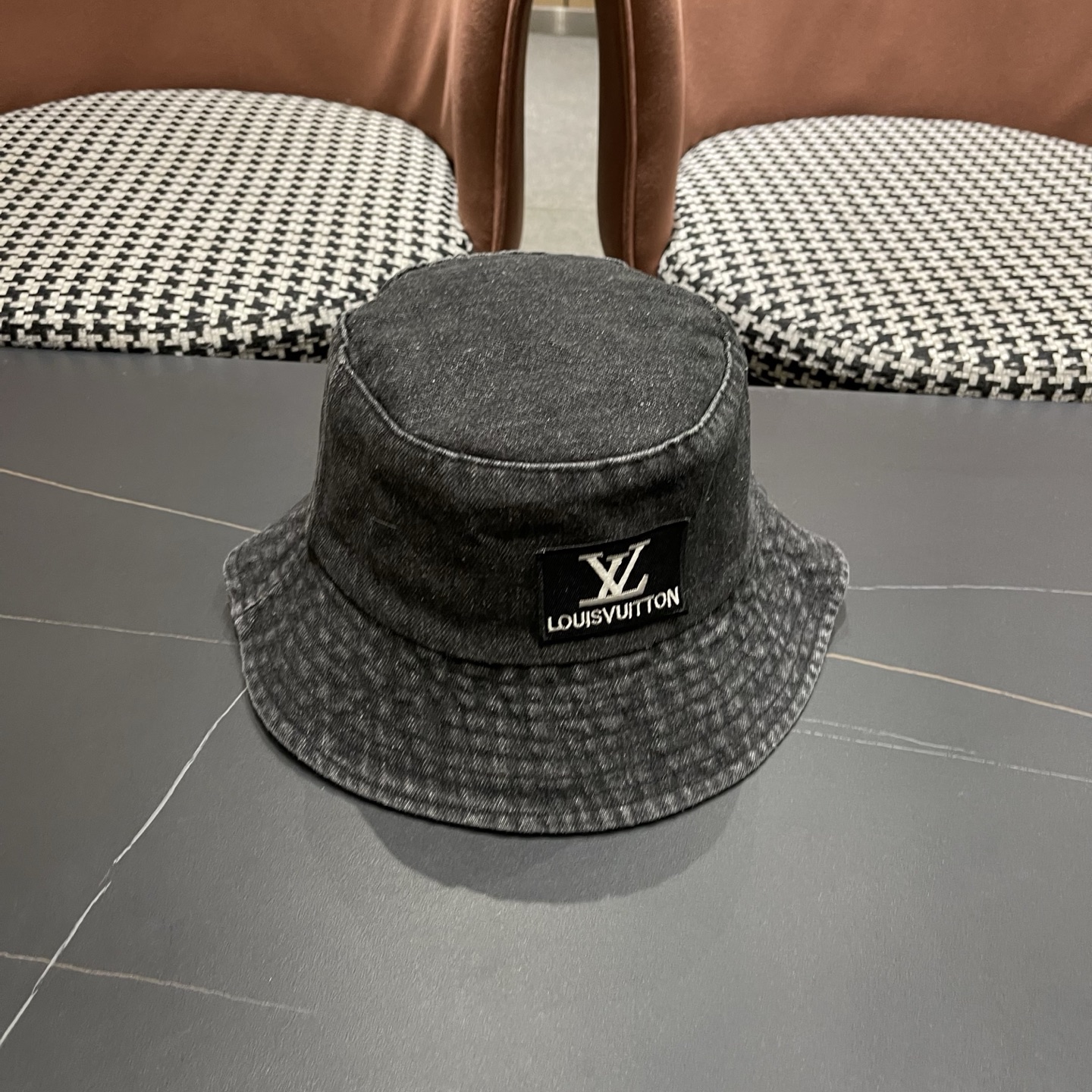 LV路易威登 新款牛仔渔夫帽大牌高级十感足！简约尚时风，高质品，尊享品质感！