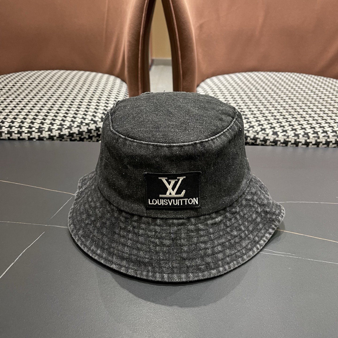 LV路易威登 新款牛仔渔夫帽大牌高级十感足！简约尚时风，高质品，尊享品质感！