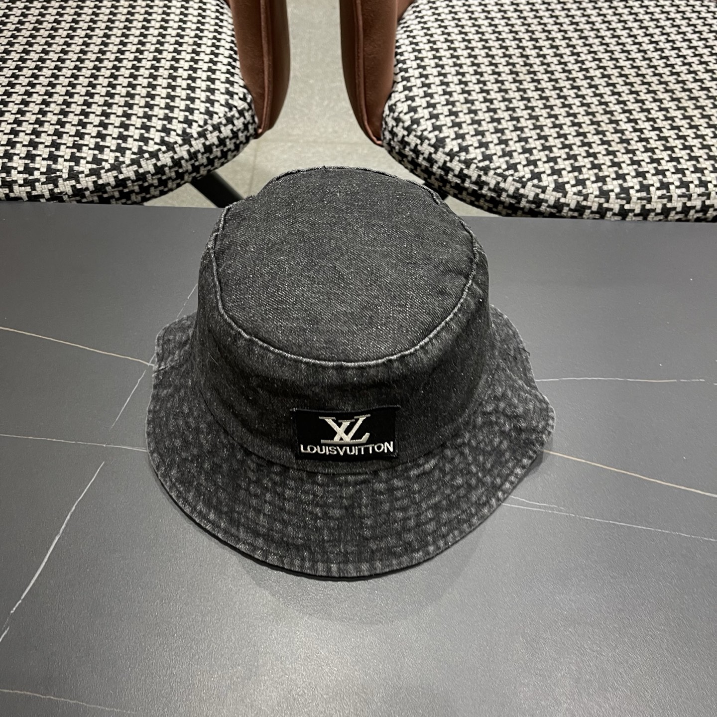 LV路易威登 新款牛仔渔夫帽大牌高级十感足！简约尚时风，高质品，尊享品质感！