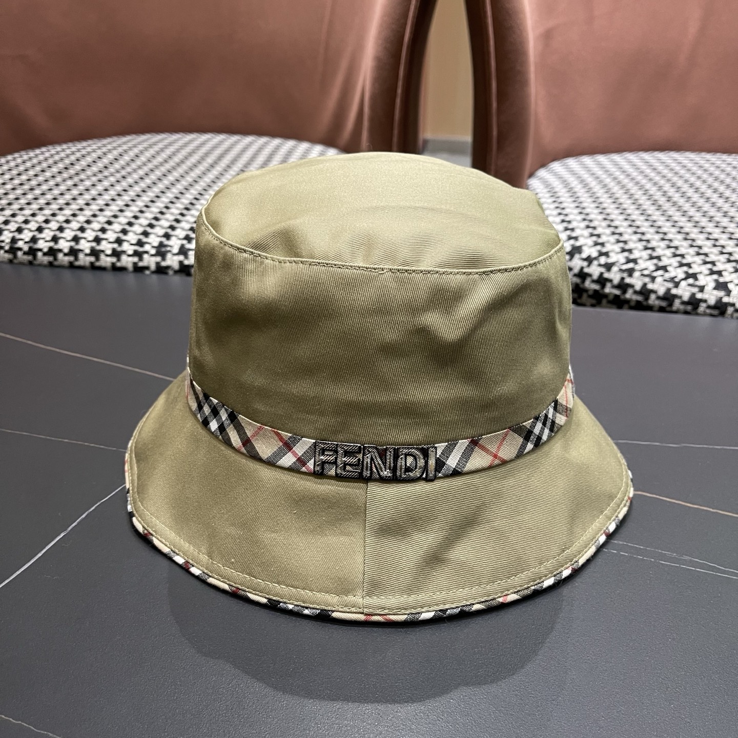 FENDI 芬迪 2026新款渔夫帽大牌高级十感足！简约尚时风，高质品，尊享品质感！