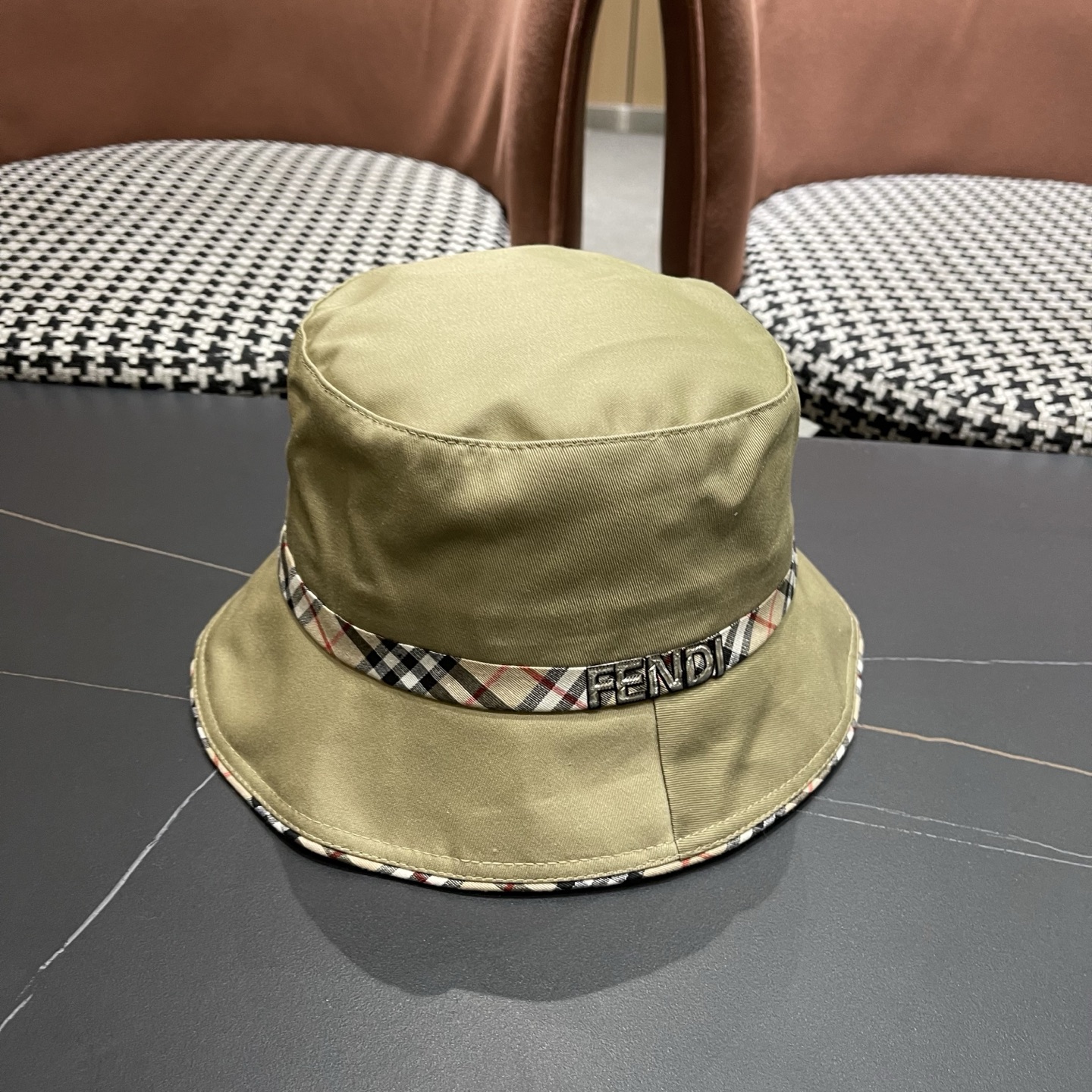 FENDI 芬迪 2026新款渔夫帽大牌高级十感足！简约尚时风，高质品，尊享品质感！