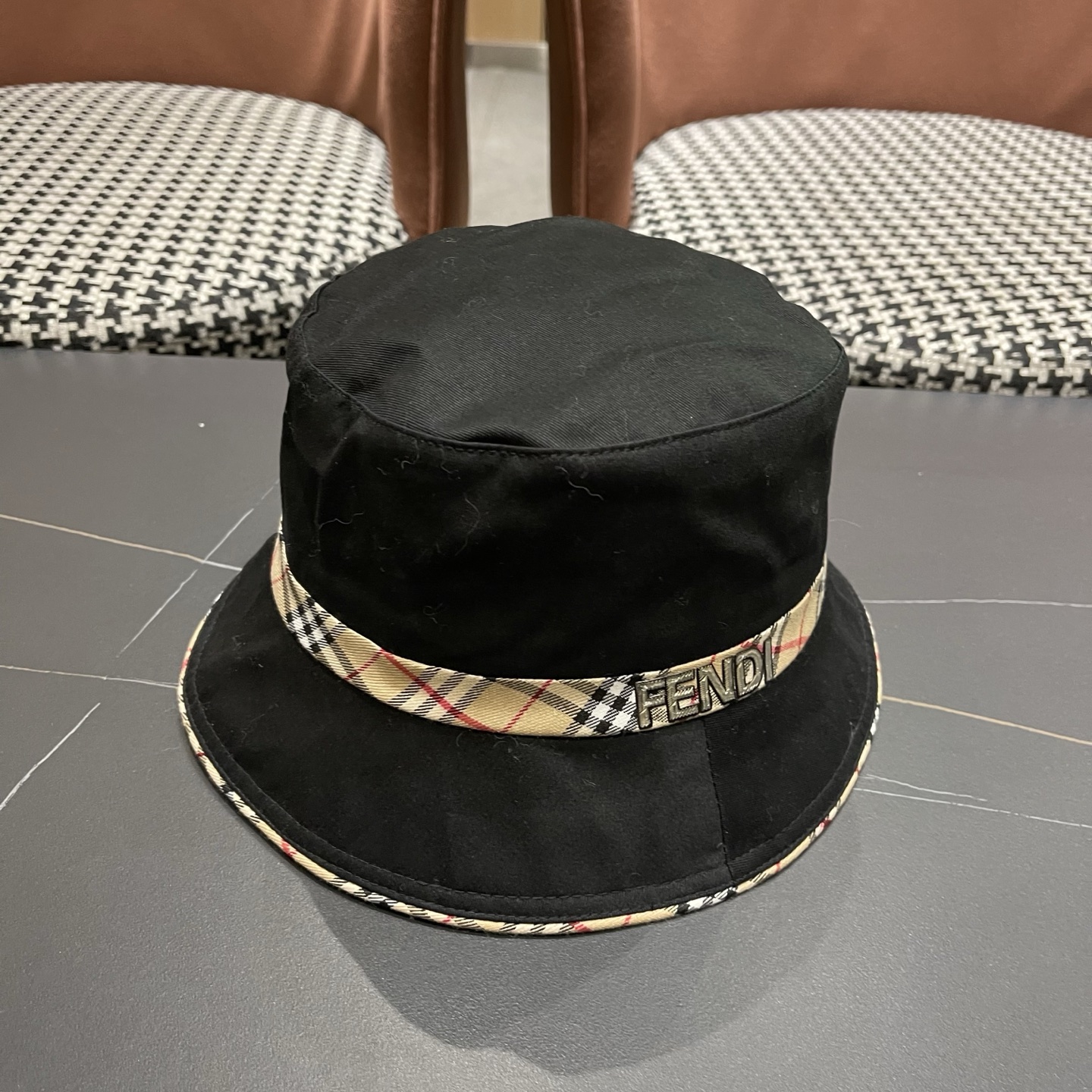 FENDI 芬迪 2026新款渔夫帽大牌高级十感足！简约尚时风，高质品，尊享品质感！