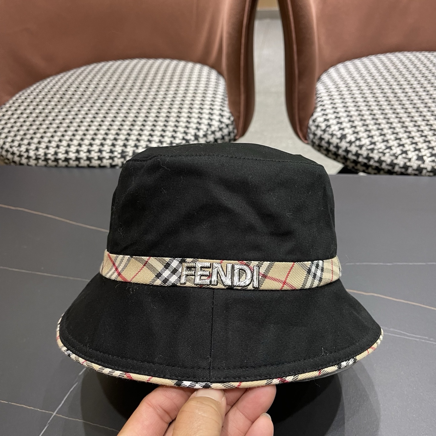 FENDI 芬迪 2026新款渔夫帽大牌高级十感足！简约尚时风，高质品，尊享品质感！