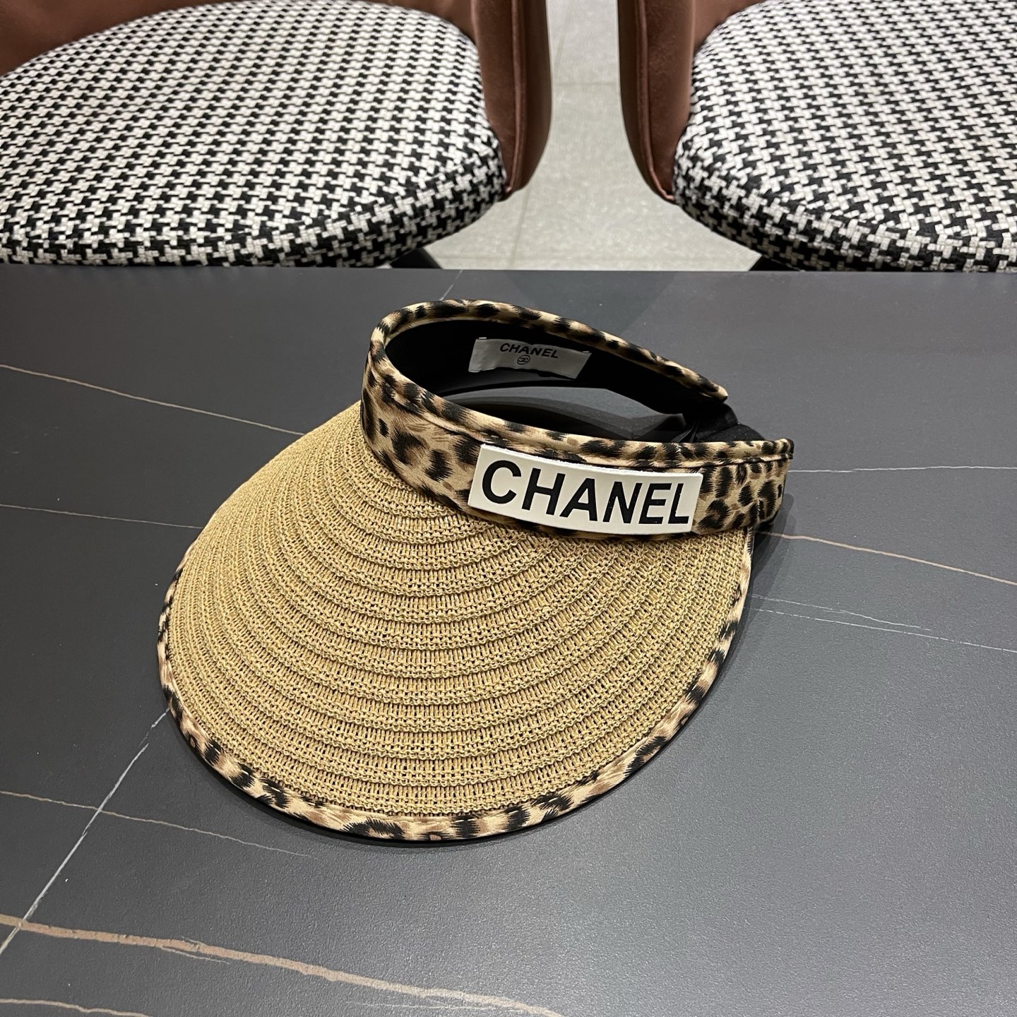 CHANEL香夸儿 赴约夏日～新款豹纹黑胶发箍式空顶防晒帽女户外防紫外线遮阳帽子