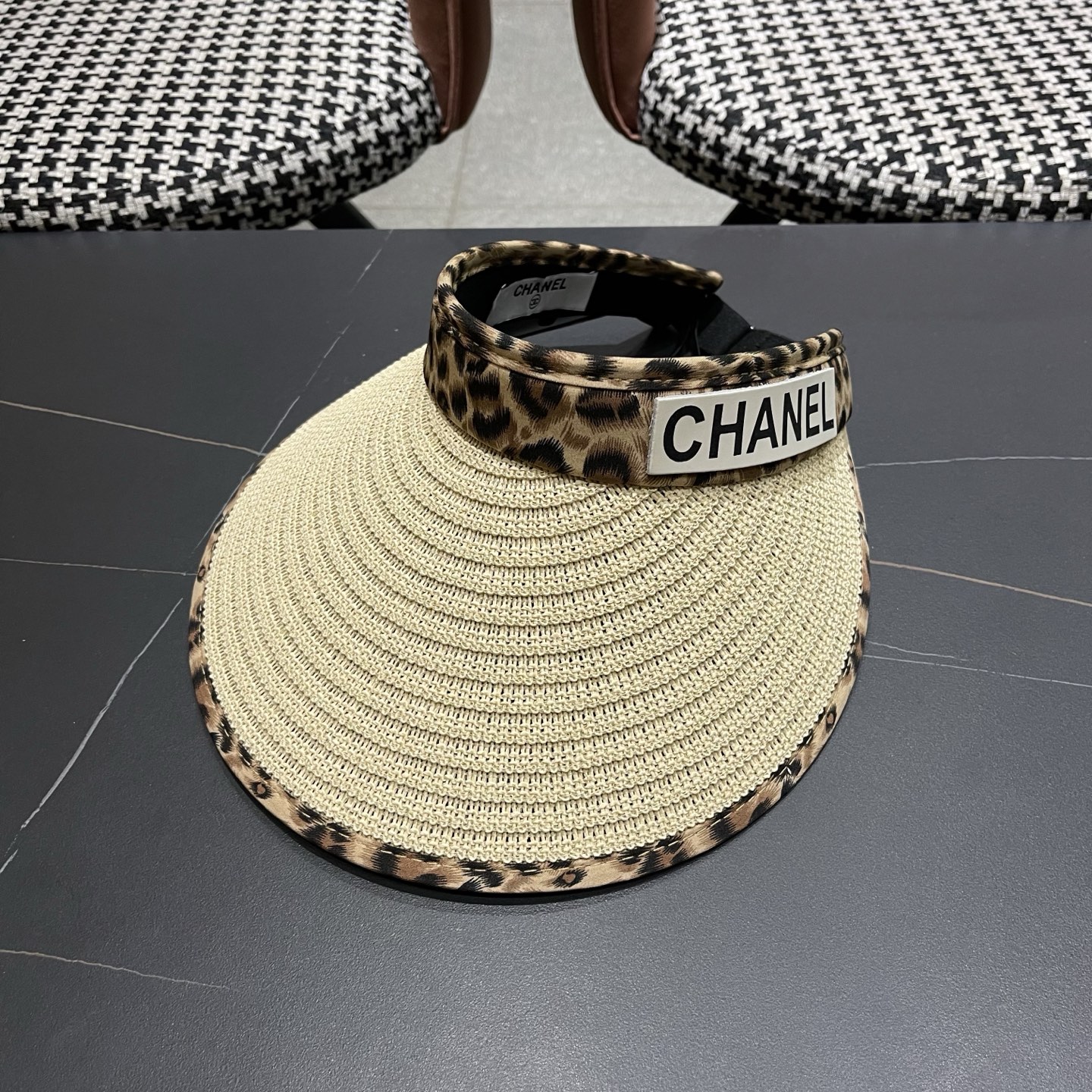 CHANEL香夸儿 赴约夏日～新款豹纹黑胶发箍式空顶防晒帽女户外防紫外线遮阳帽子