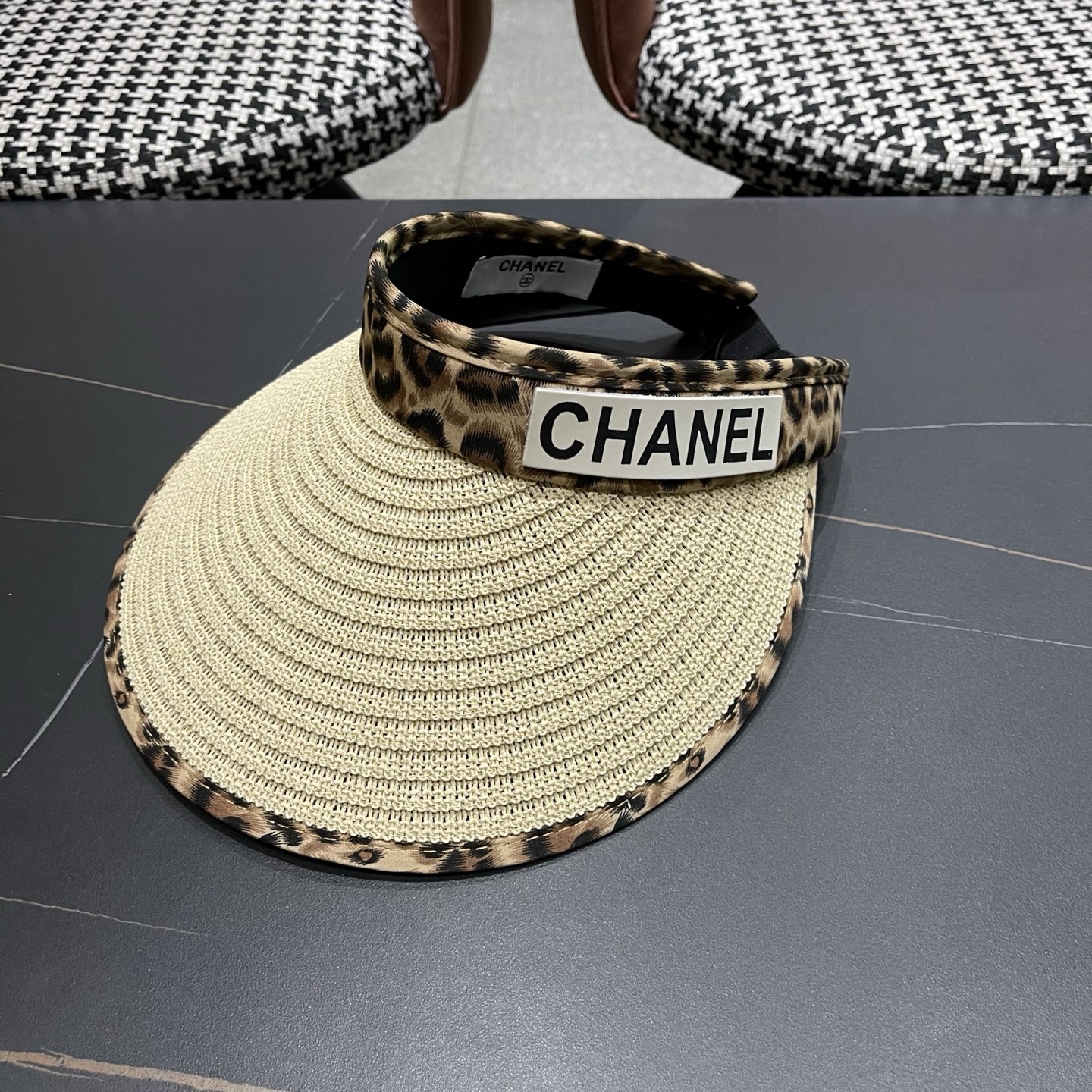 CHANEL香夸儿 赴约夏日～新款豹纹黑胶发箍式空顶防晒帽女户外防紫外线遮阳帽子