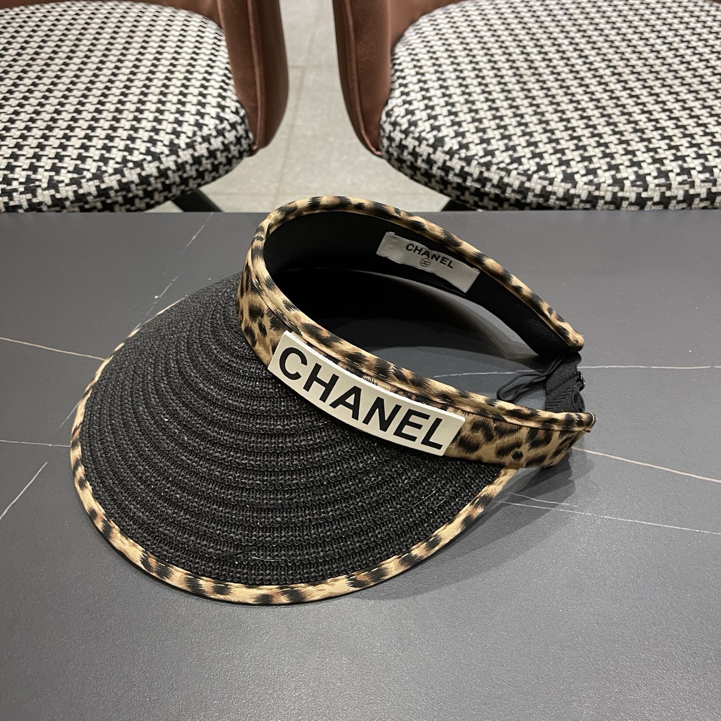 CHANEL香夸儿 赴约夏日～新款豹纹黑胶发箍式空顶防晒帽女户外防紫外线遮阳帽子