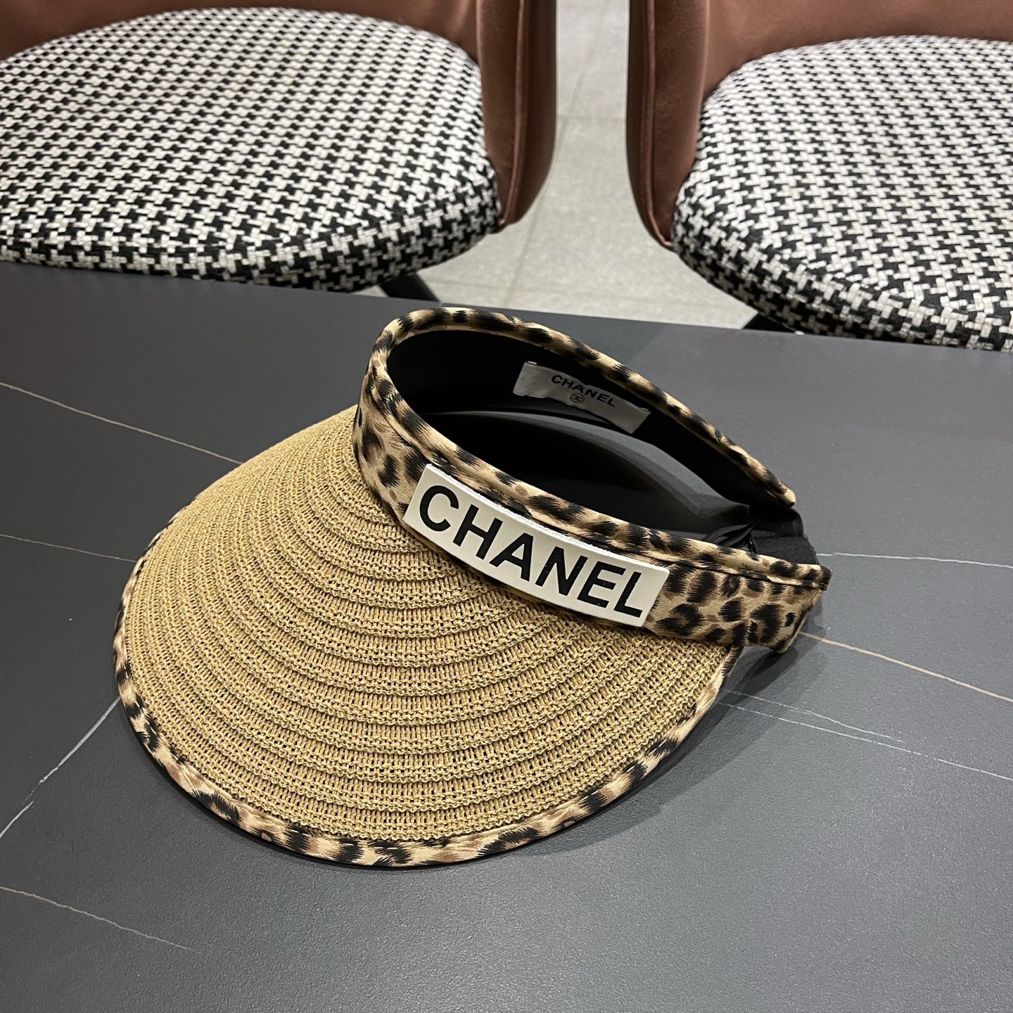 CHANEL香夸儿 赴约夏日～新款豹纹黑胶发箍式空顶防晒帽女户外防紫外线遮阳帽子