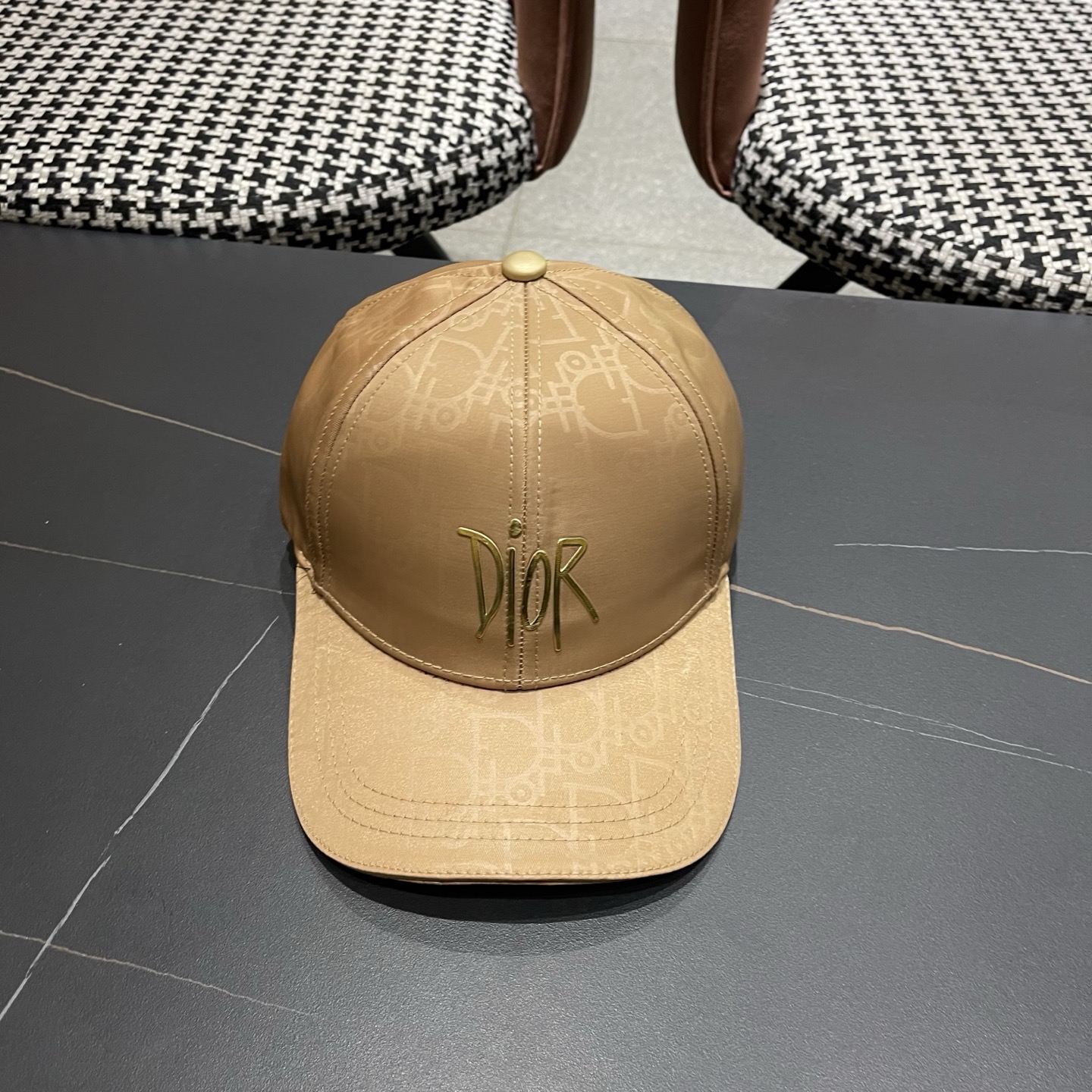 Dior(迪奥)原单棒球帽，专柜1:1开模订制，原版帆布料轻盈透气！质量超赞，基础头围56，贴片可调节