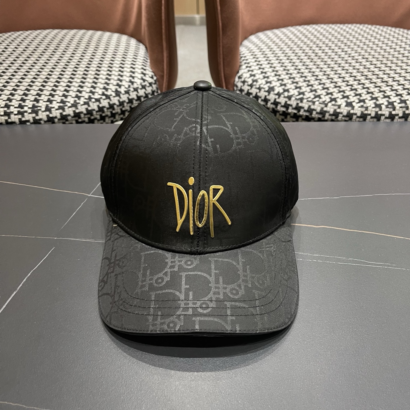 Dior(迪奥)原单棒球帽，专柜1:1开模订制，原版帆布料轻盈透气！质量超赞，基础头围56，贴片可调节