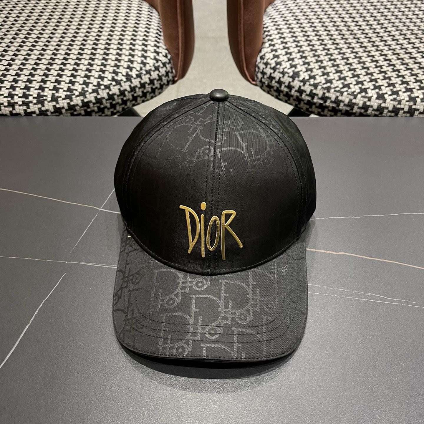 Dior(迪奥)原单棒球帽，专柜1:1开模订制，原版帆布料轻盈透气！质量超赞，基础头围56，贴片可调节