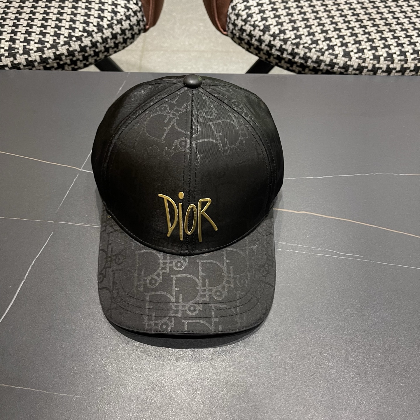 Dior(迪奥)原单棒球帽，专柜1:1开模订制，原版帆布料轻盈透气！质量超赞，基础头围56，贴片可调节