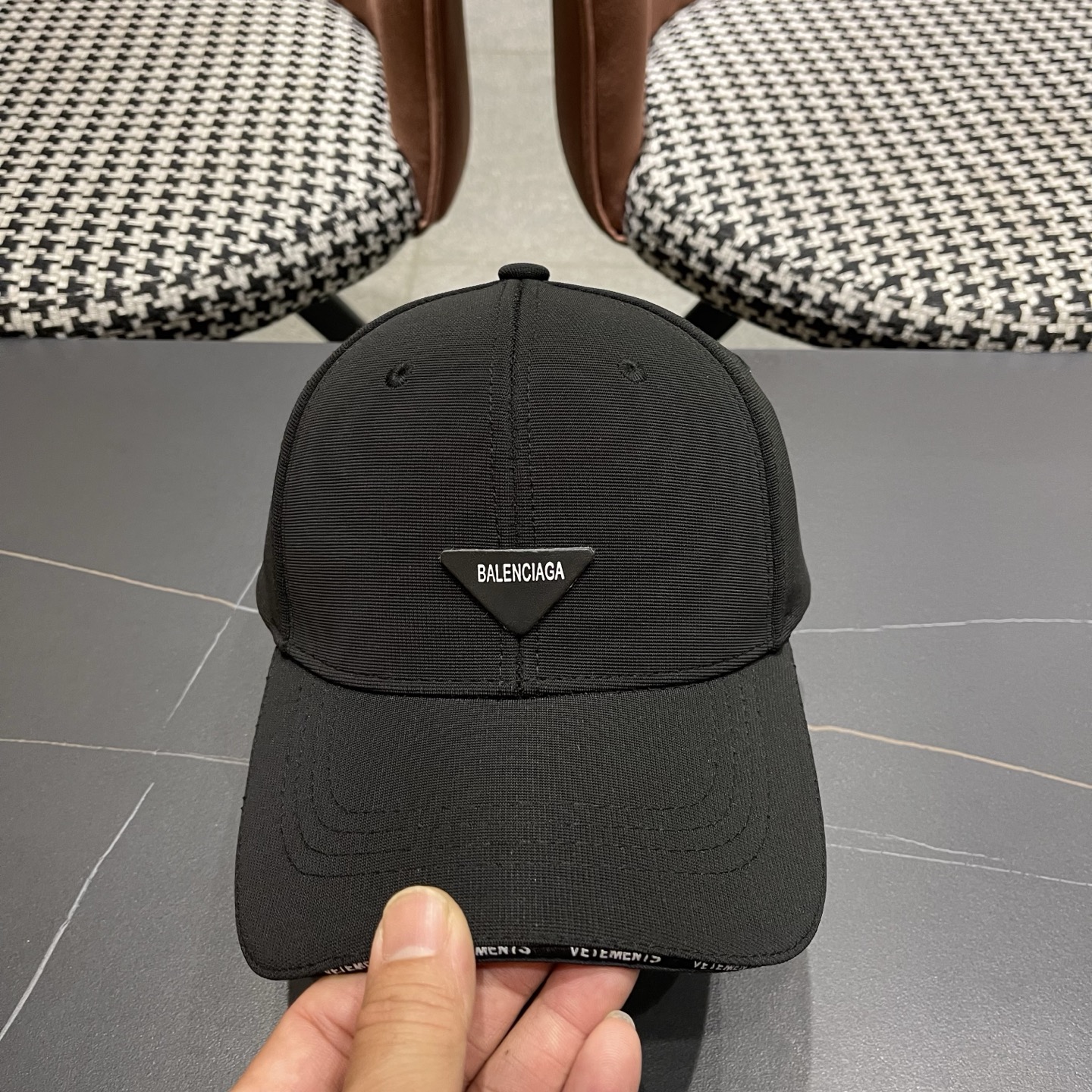 Balenciaga 巴黎世家新品棒球帽时尚潮流，高端做工！细节看实拍哦