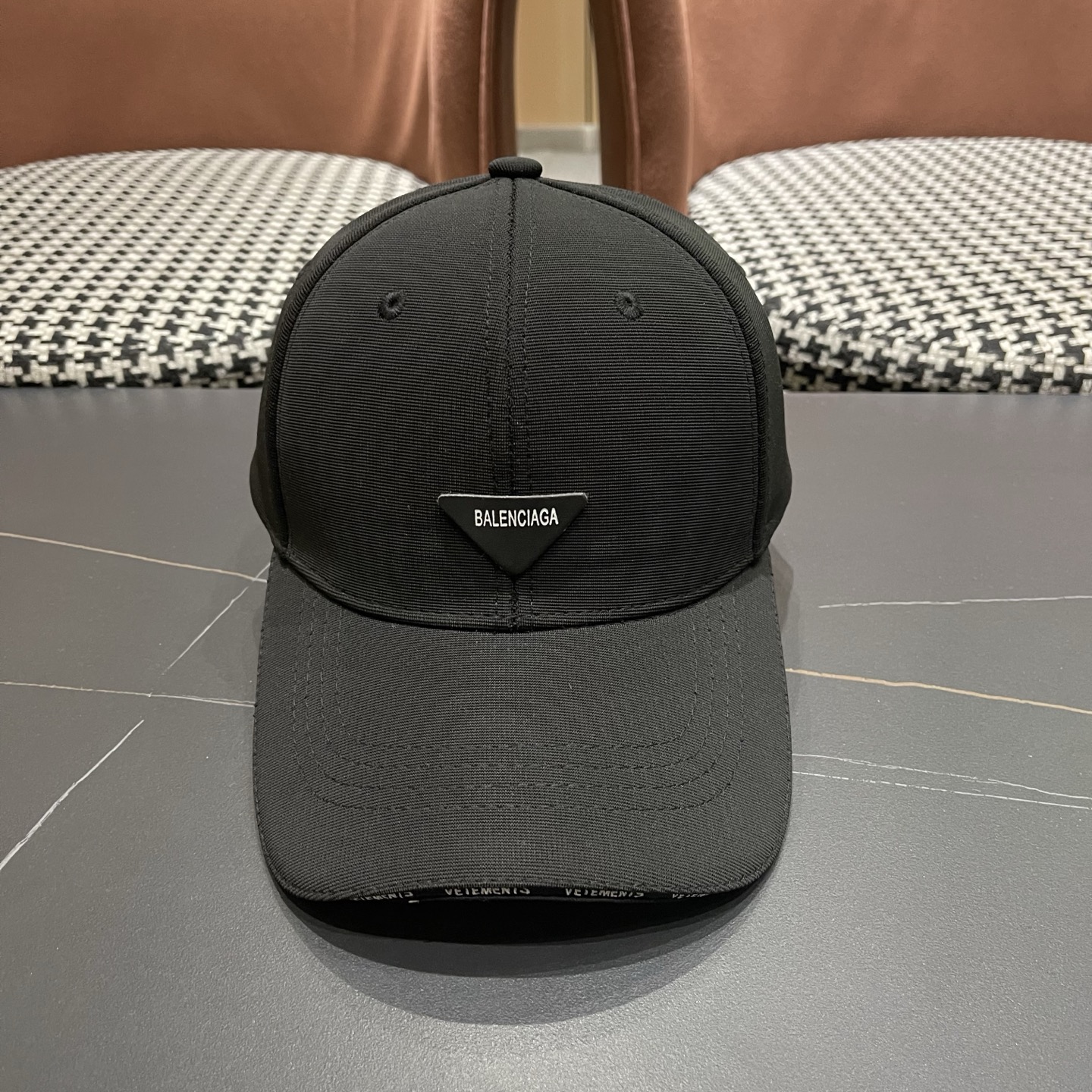 Balenciaga 巴黎世家新品棒球帽时尚潮流，高端做工！细节看实拍哦