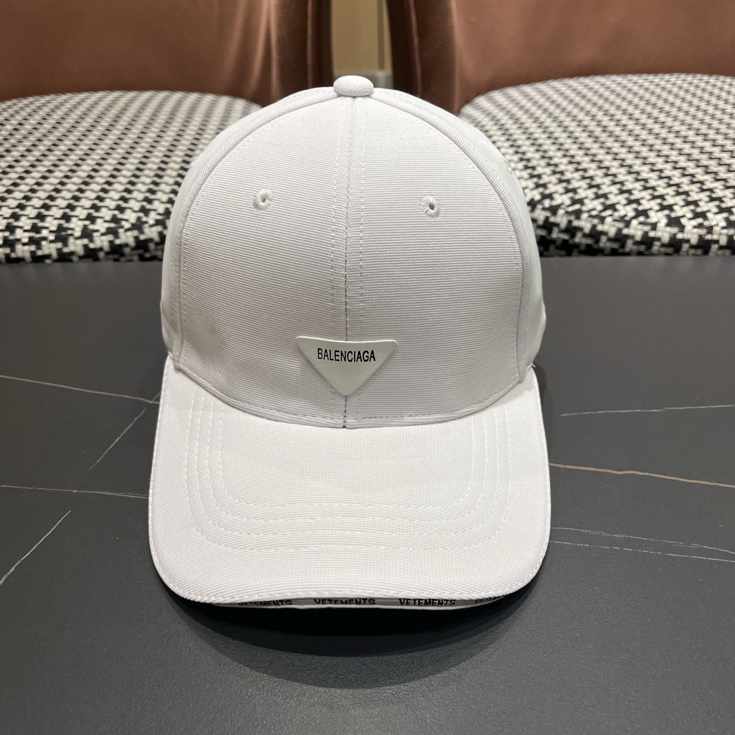 Balenciaga 巴黎世家新品棒球帽时尚潮流，高端做工！细节看实拍哦