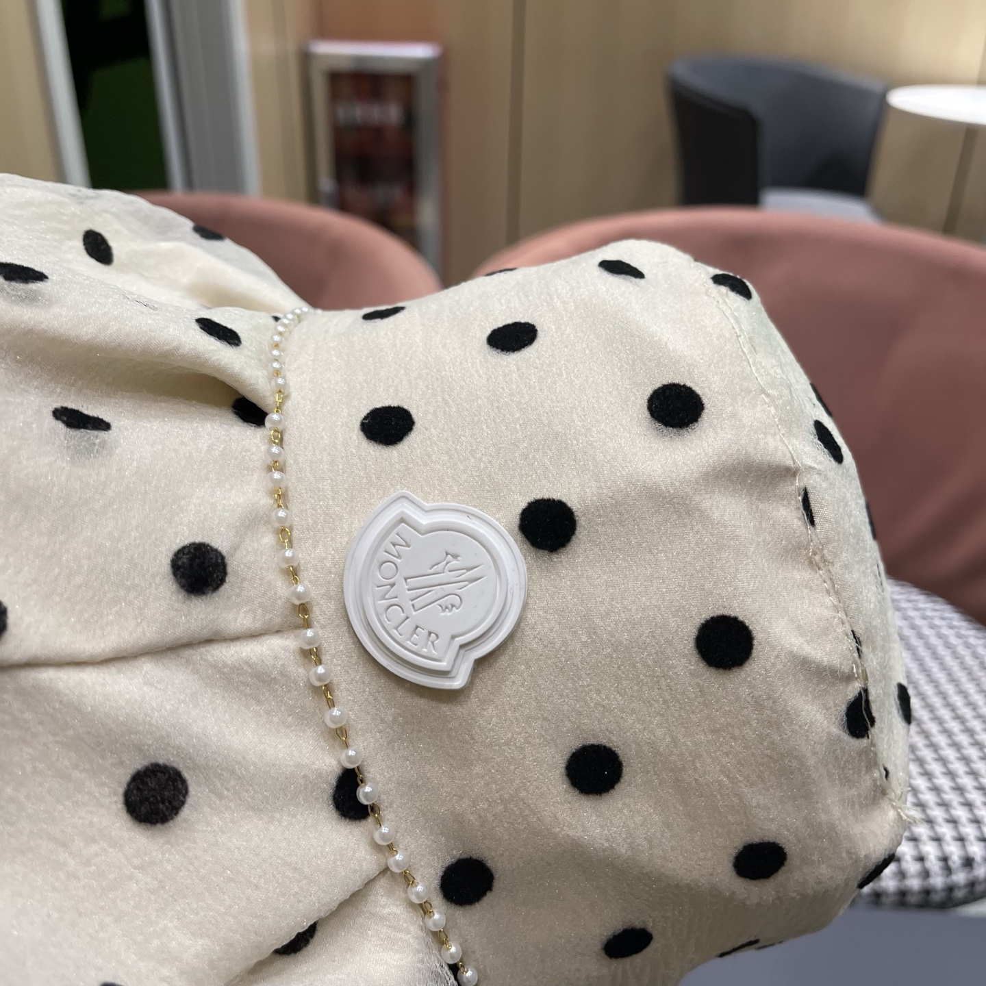 MONCLER（蒙口）渔夫帽女春夏季新款优雅出游可折叠太阳帽大帽檐遮脸防晒遮阳帽女